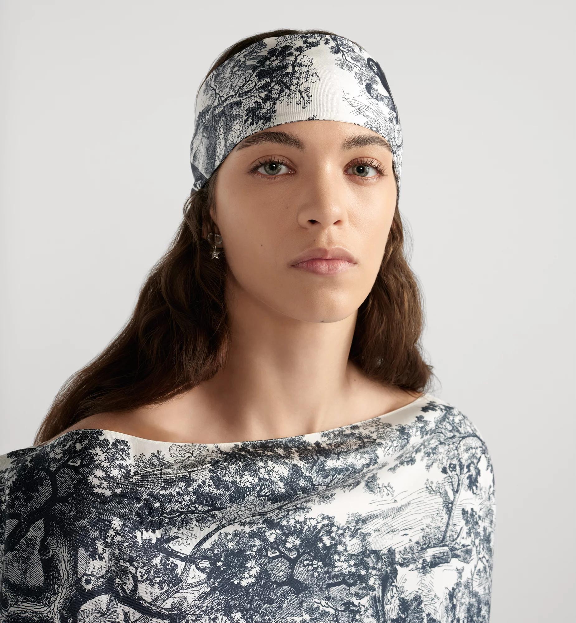 Dioriviera Maxi Toile de Jouy Sauvage Mitzah Scarf Product Image