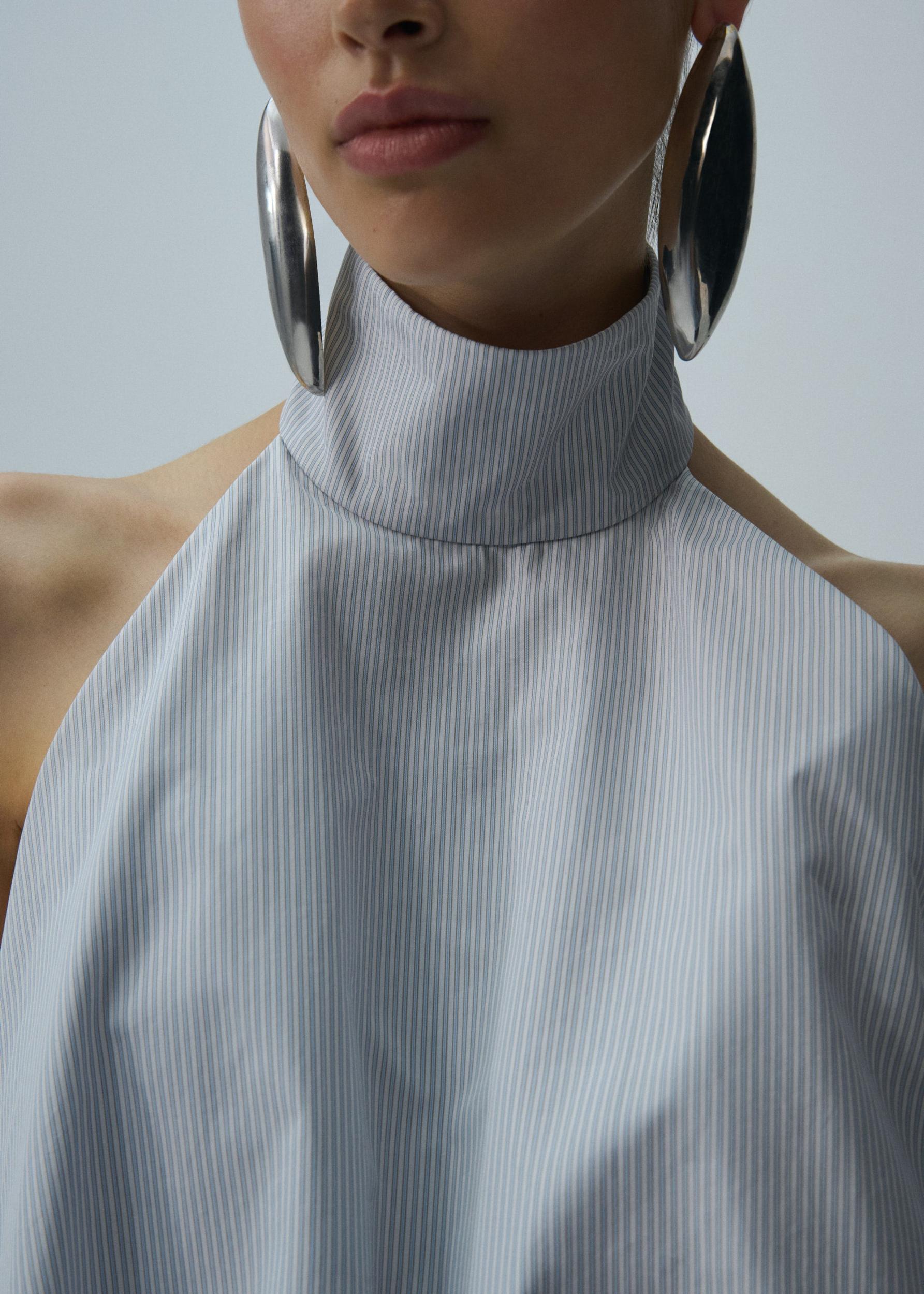 Handkerchief top in grey stripes Product Image