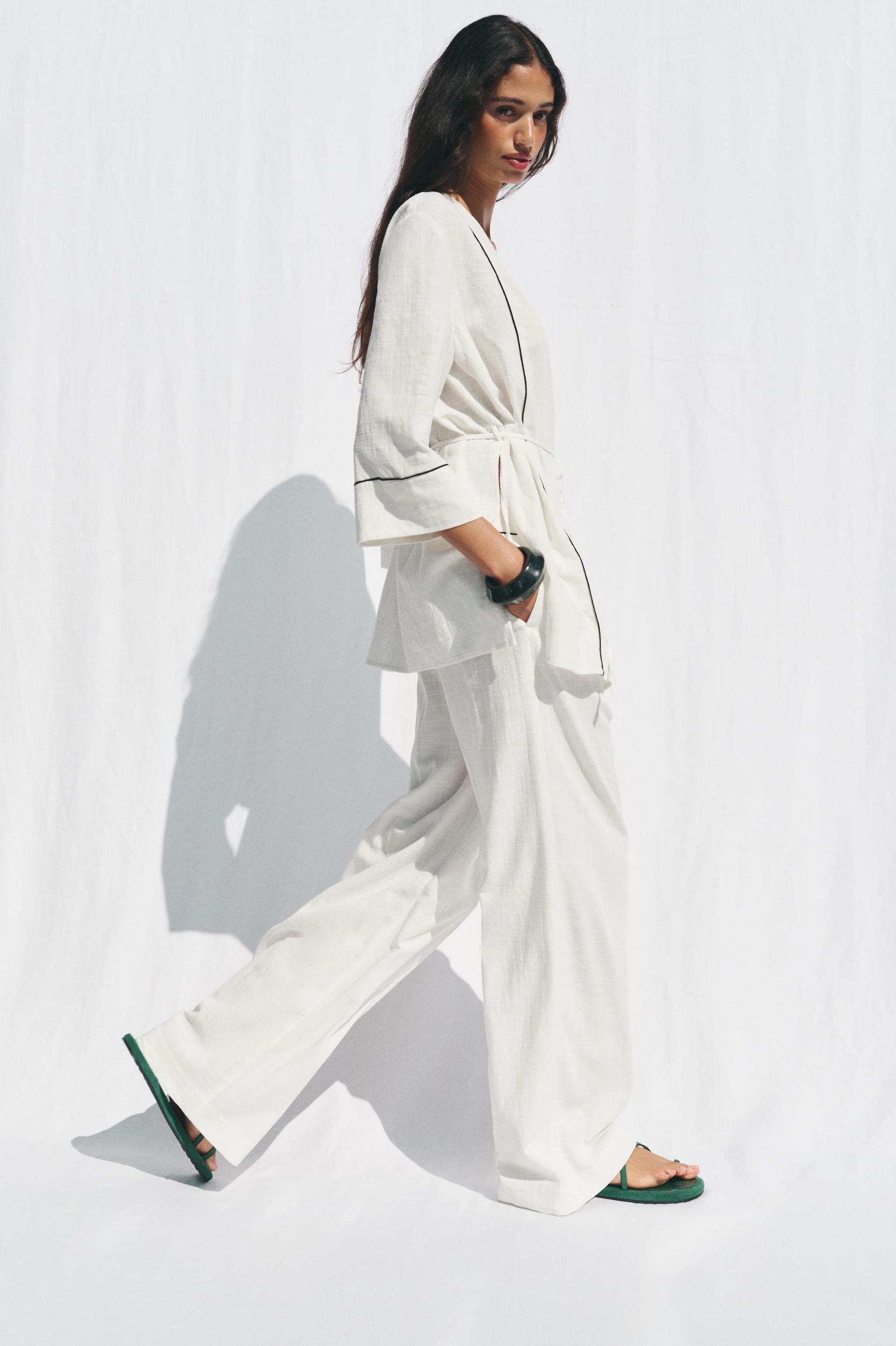 WIDE LEG PIPED PANTS Product Image