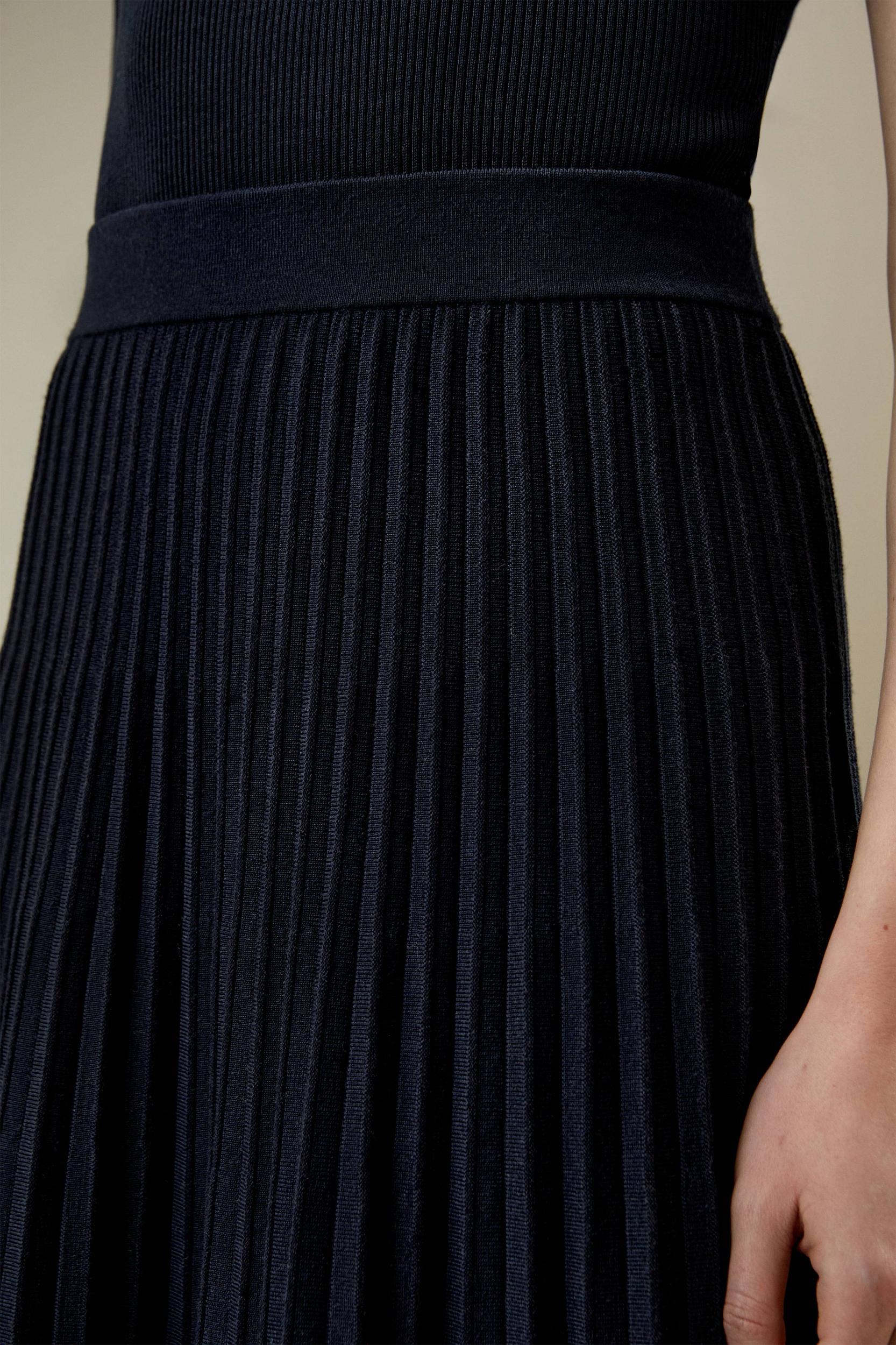 Pleated A-line Merino Wool Skirt Product Image