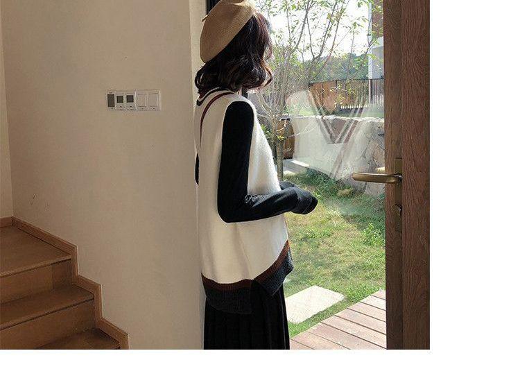 Maternity Set: V-Neck Sweater Vest + Long-Sleeve Maxi A-Line Dress Product Image