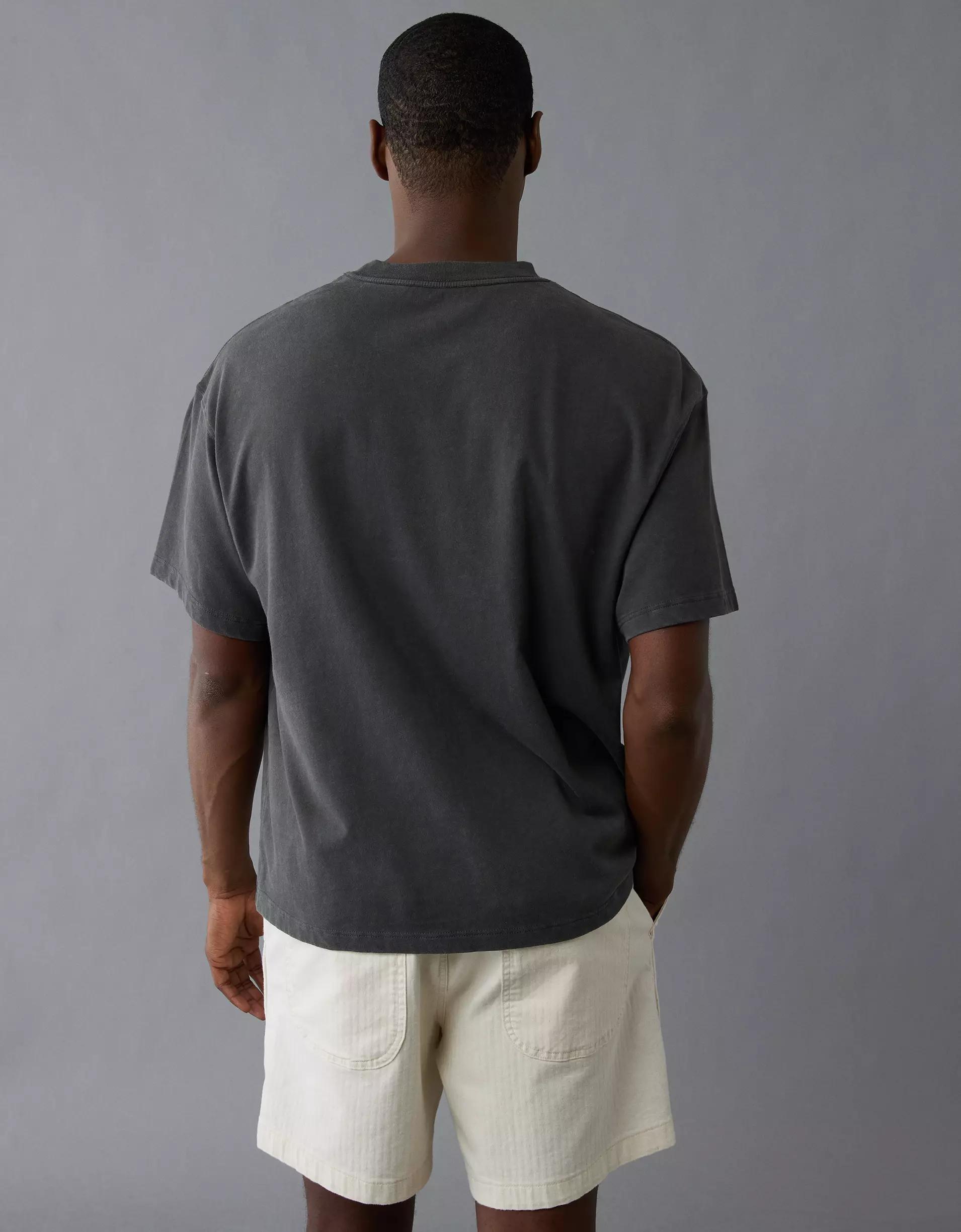 AE Boxy Logo Graphic T-Shirt Product Image