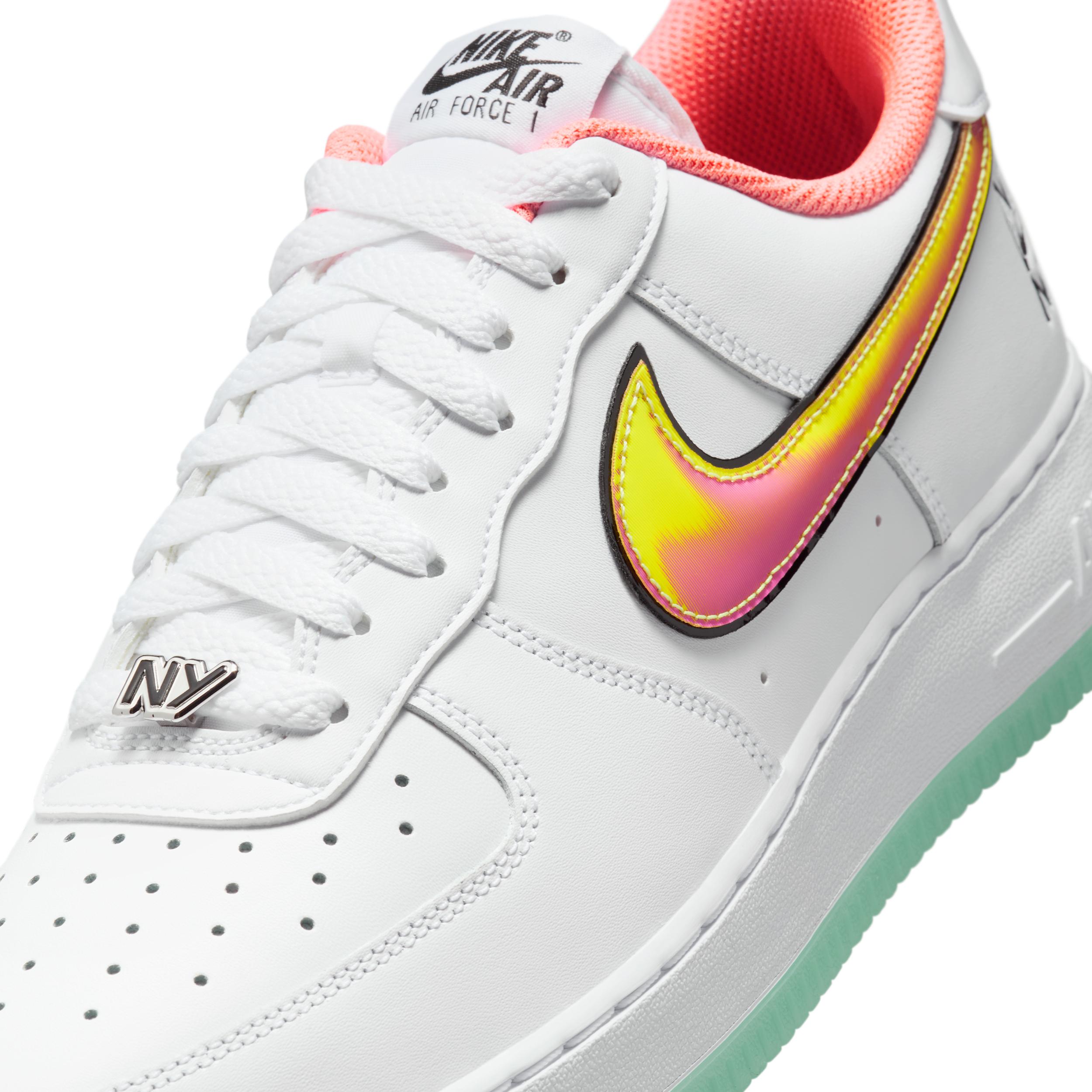 Nike Mens Air Force 1 07 Shoes | IB8865-221 Product Image
