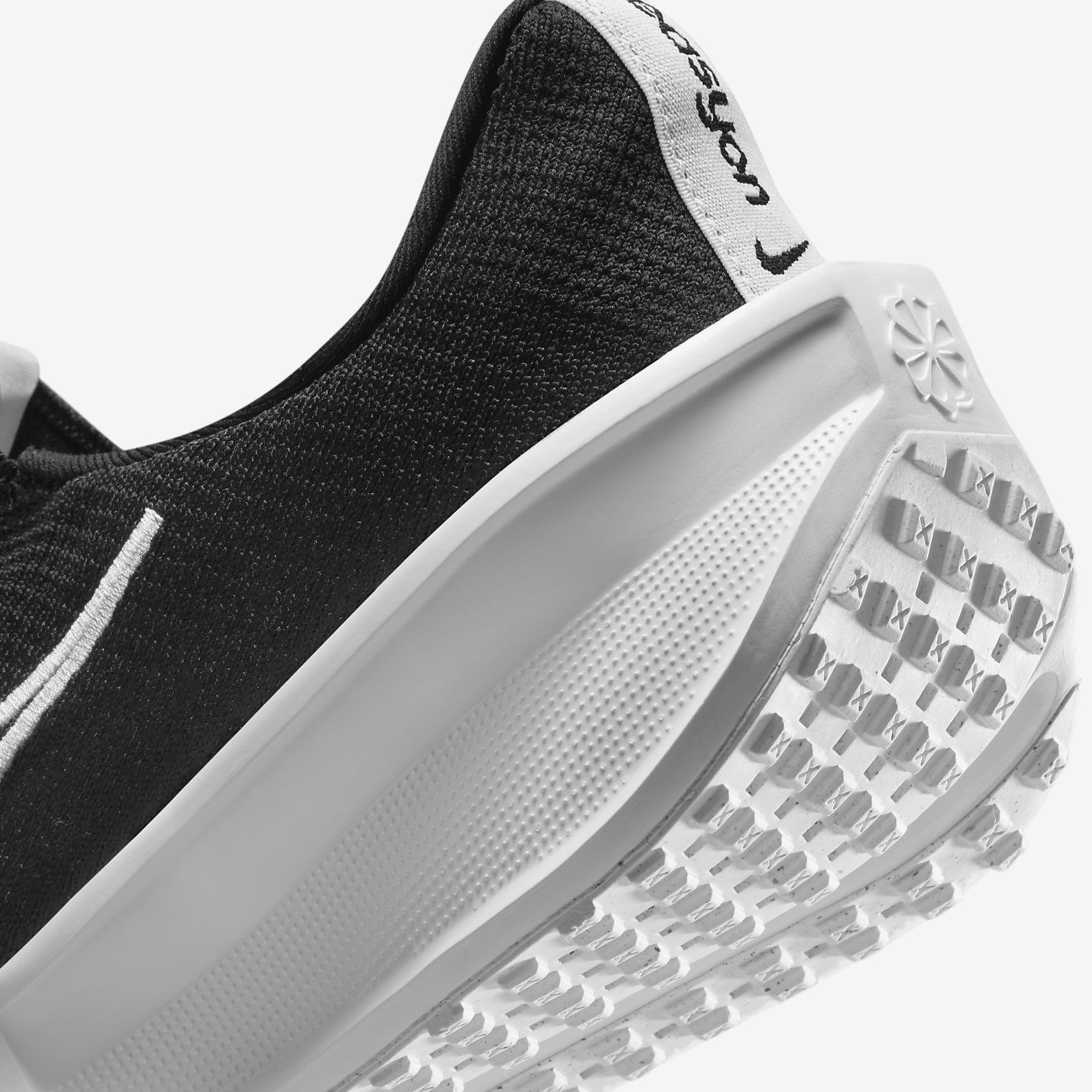 Nike Mens Interact Run EasyOn Road Running Shoes | FV5590-001 Product Image