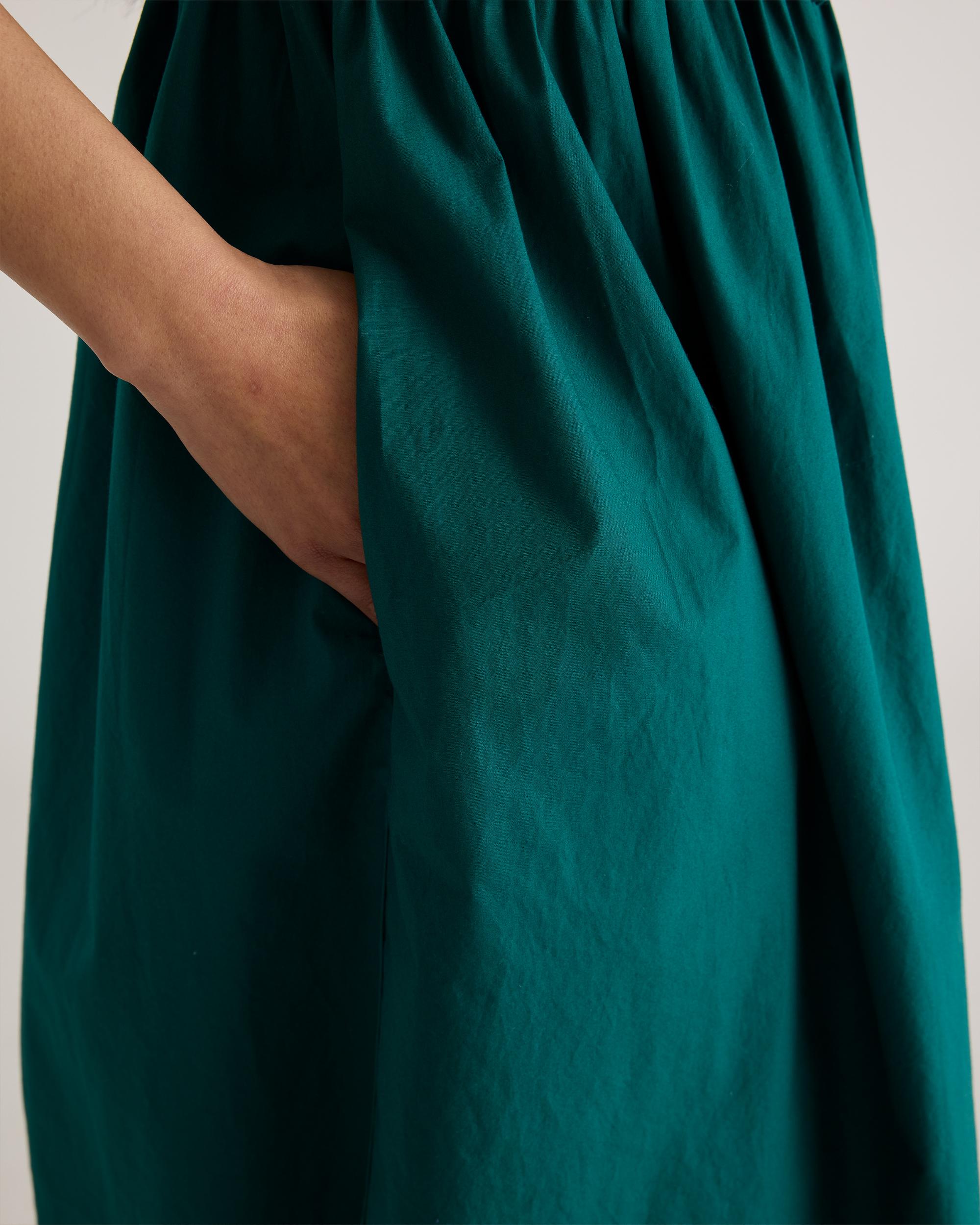 Quince | Women's Keyhole Midi Dress Organic Cotton Product Image