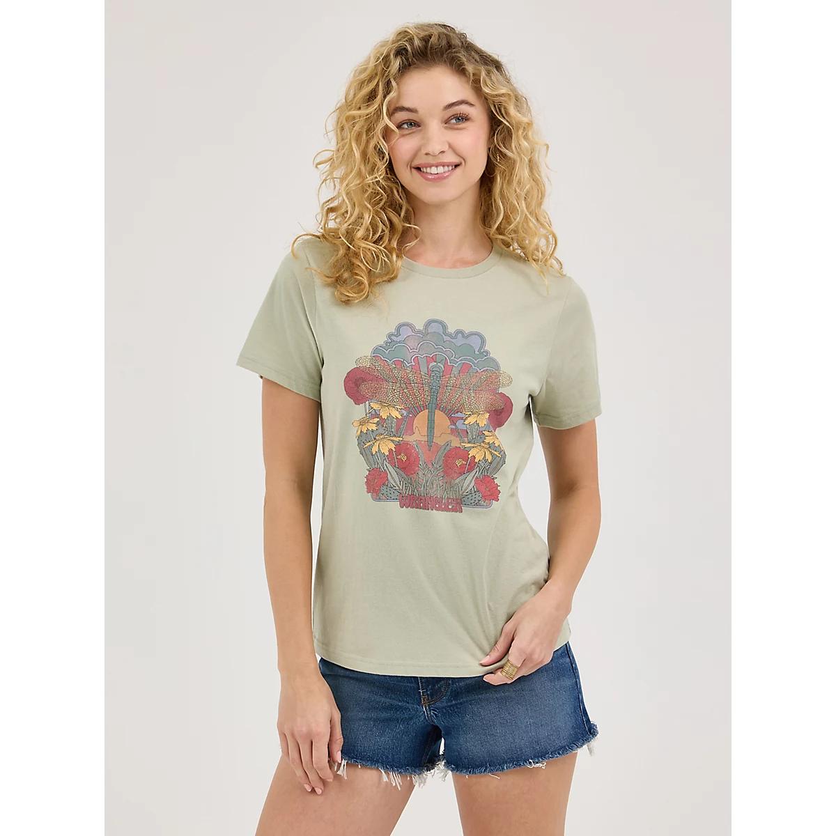 Women's Bloomin' Graphic Tee in Desert Sage Product Image