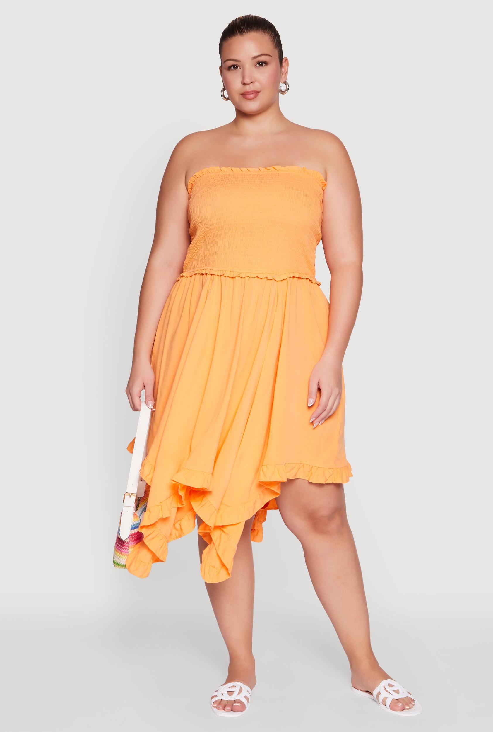 Womens Plus Size Smocked Handkerchief Hem Tube Dress Product Image