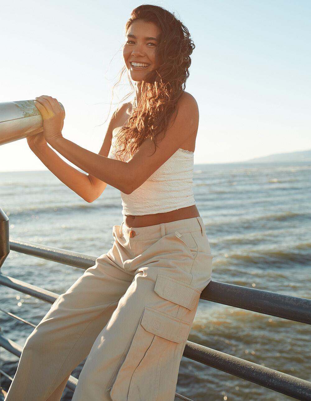 RSQ Womens Mid Rise Wide Leg Twill Cargo Pants - LIGHT TAN Product Image