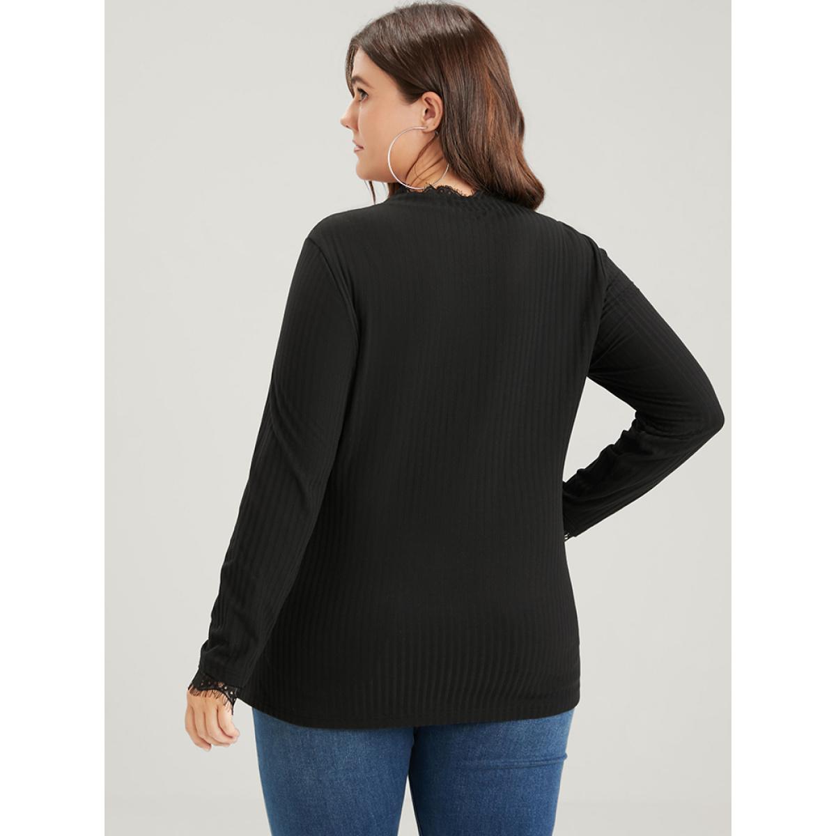 Plus Size Solid Button Rib Knit Lace Trim Long Tee Black Women Elegant Lace Plain V-neck Dailywear T-shirts BloomChic 26/4X Product Image