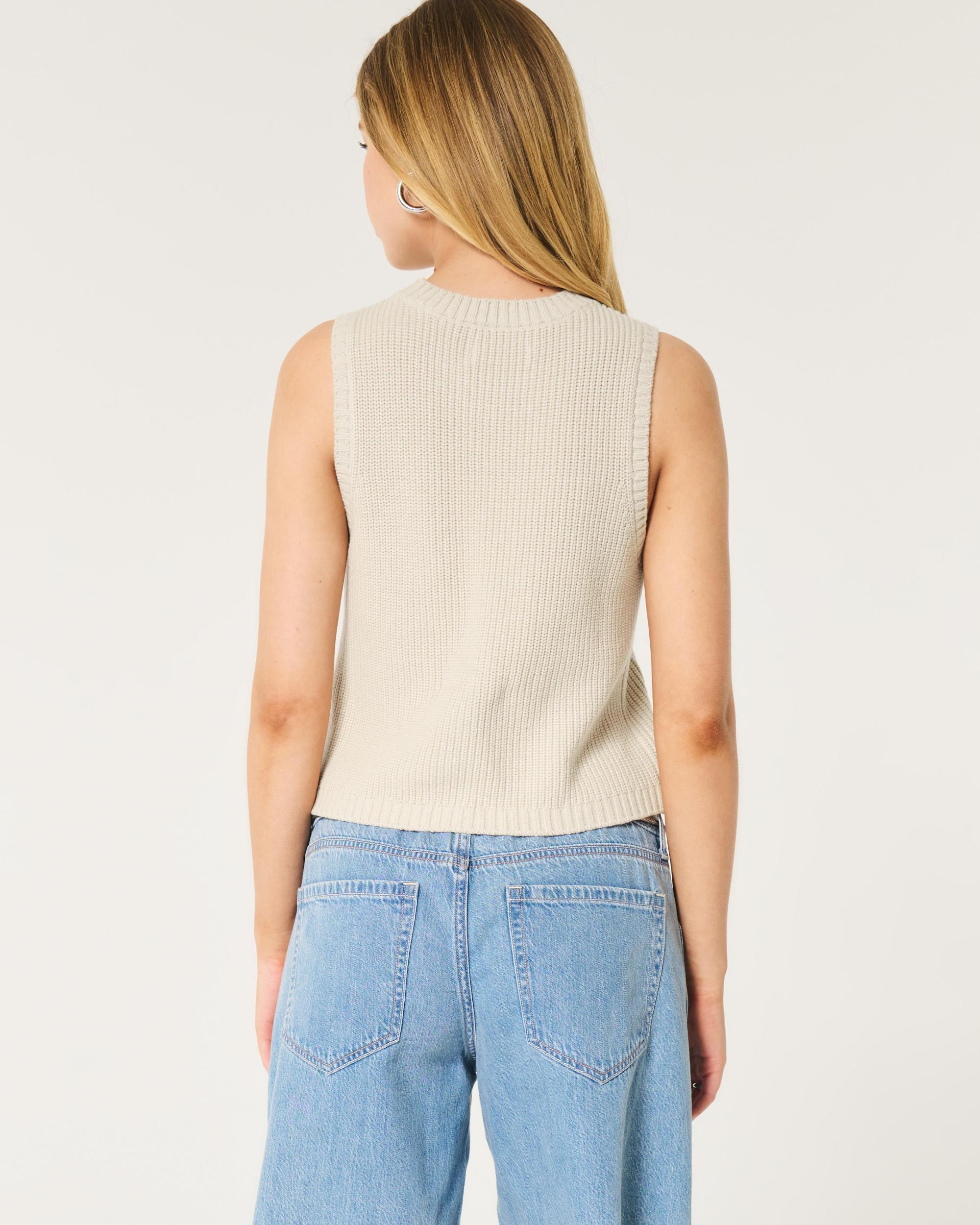 Cable-Knit Crew Sweater Vest Product Image