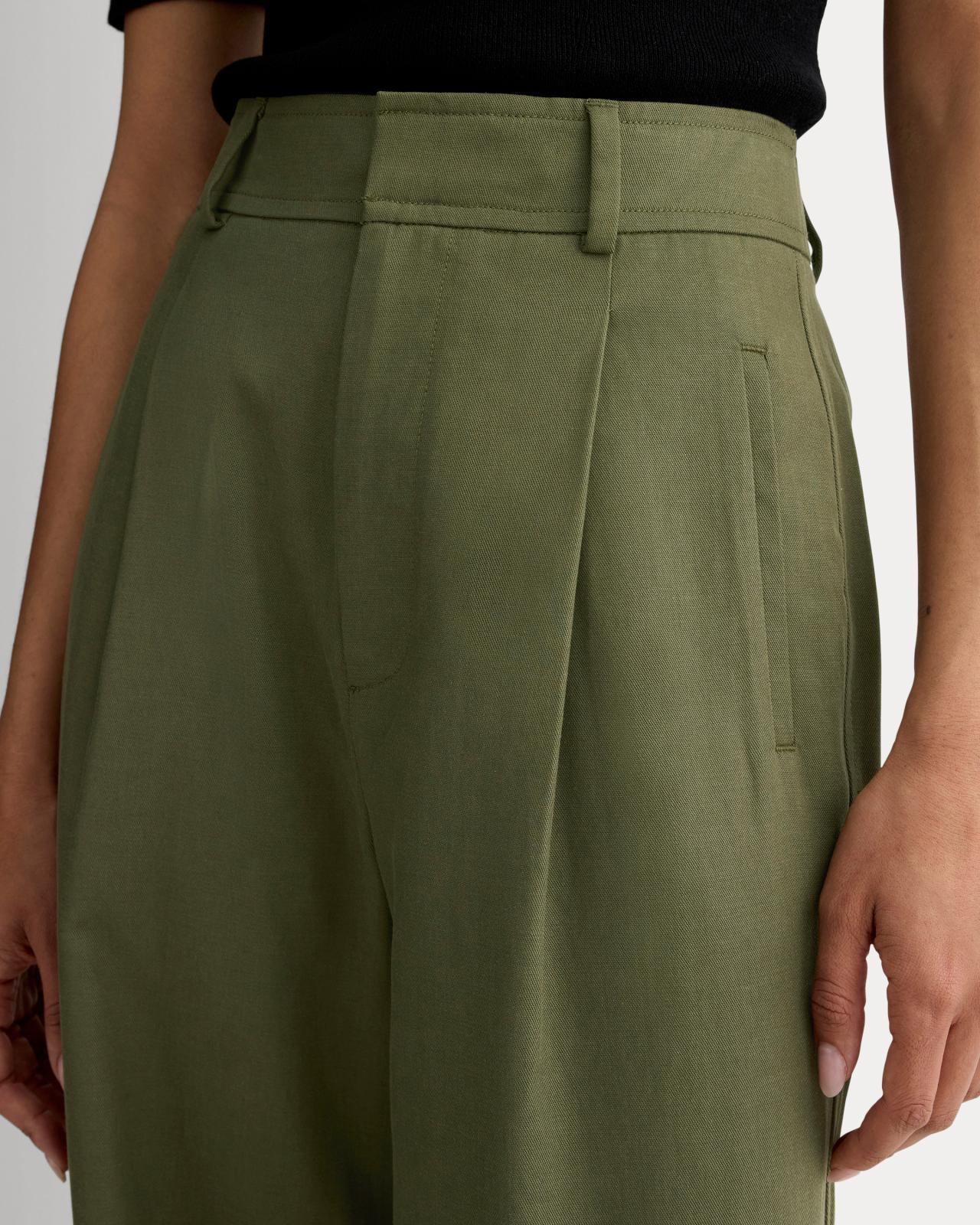 Womens Draper Pleated Pant in Buttersmooth by Everlane Product Image