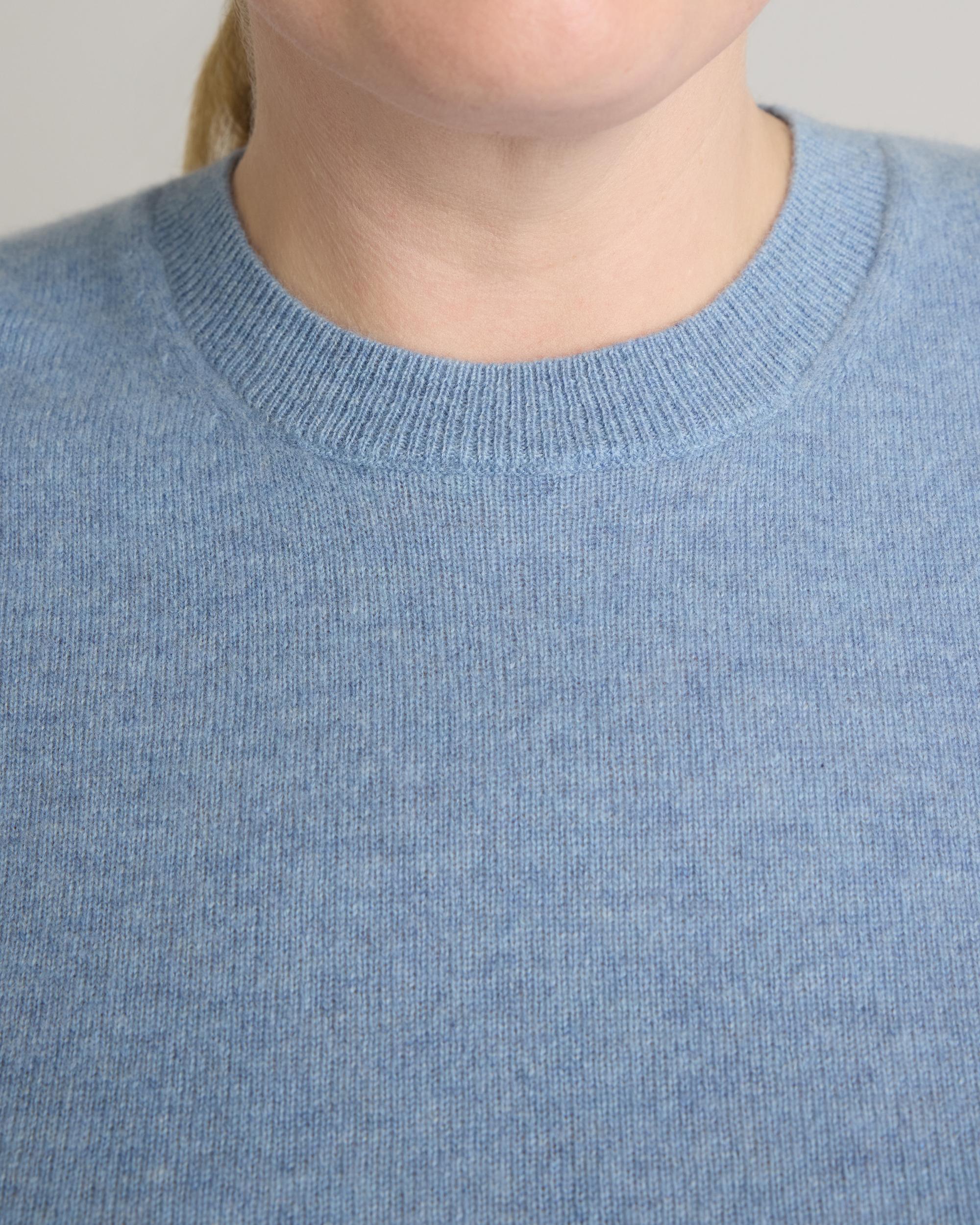 Quince | Women's Mongolian Cashmere Crewneck Sweater Product Image