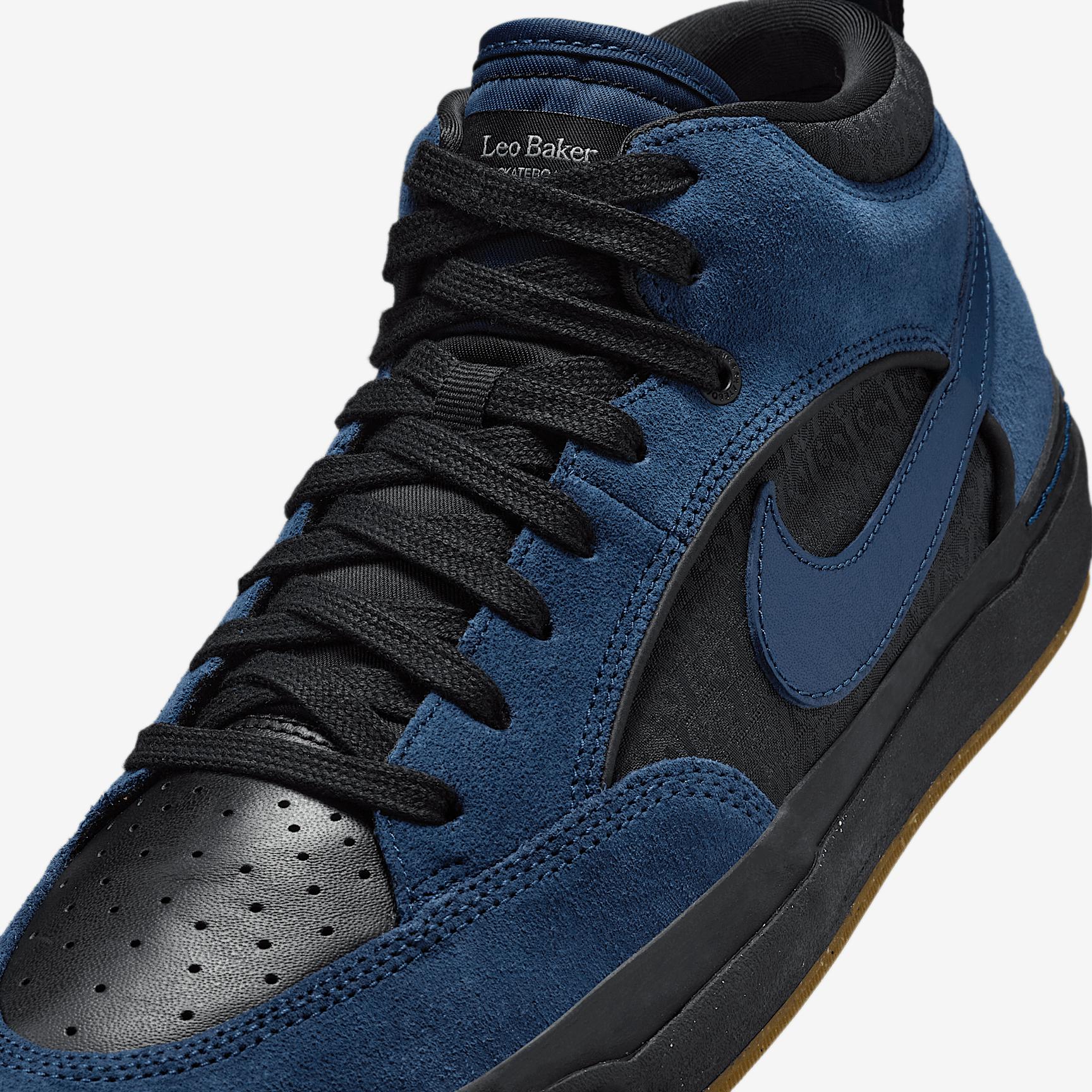 Nike Women's Air Max 90 Futura Shoes Product Image