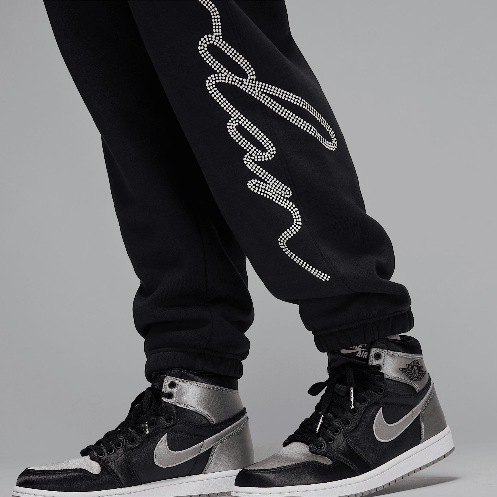 Women's Jordan Brooklyn Fleece Graphic Pants Product Image