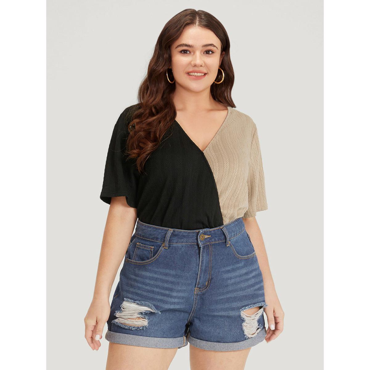 Plus Size Plain Textured Colorblock Contrast Patchwork Bodysuit Women Black Plain Contrast Bodysuits BloomChic 10/M Product Image