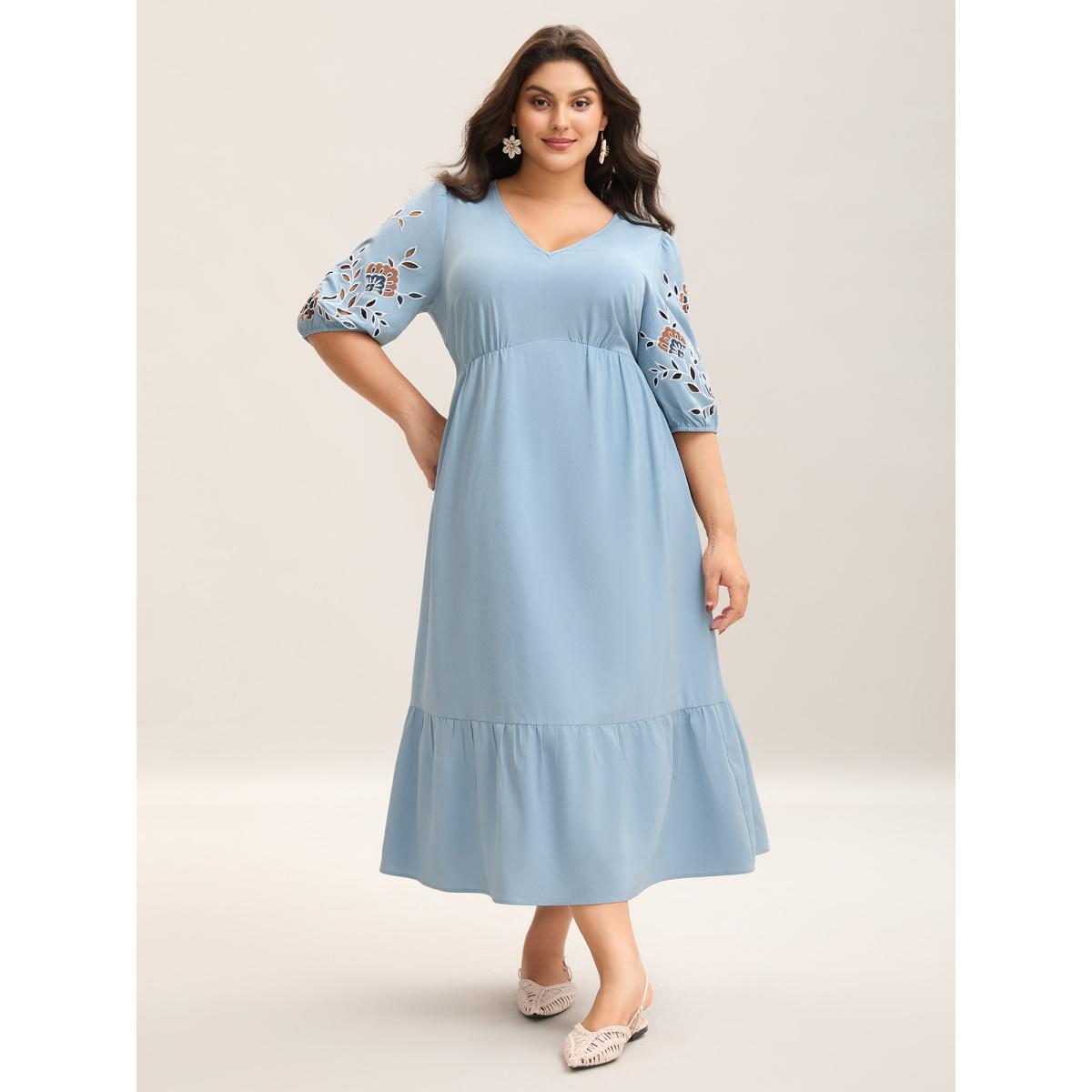 Plus Size Cut-Out Embroidery Stretchy Waist Midi Dress Skyblue Women Boho V-neck Half Sleeve Curvy BloomChic 28/5X Product Image