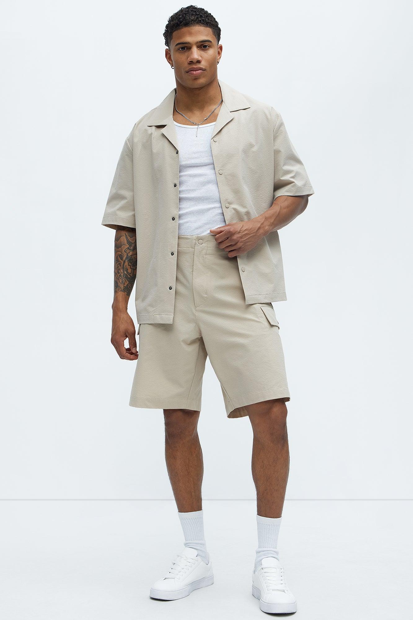 Seersucker Cargo Shorts - Beige Product Image