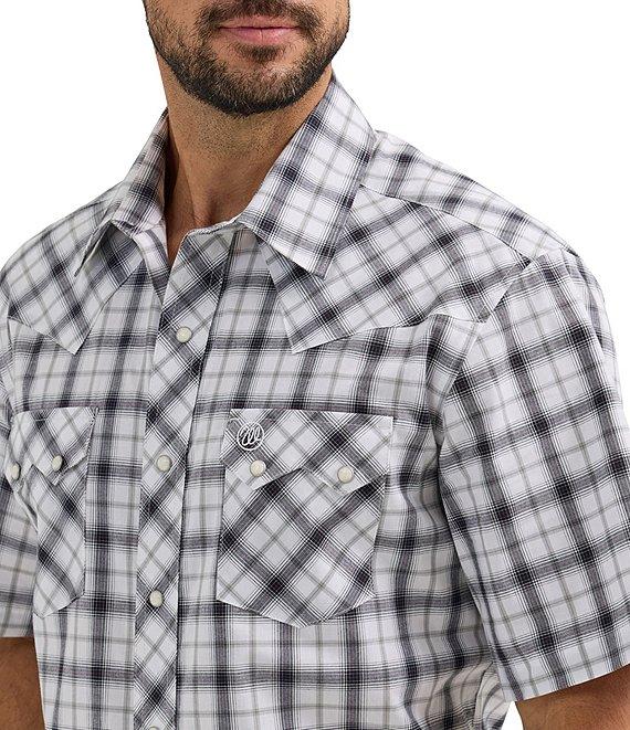 Wrangler® Sawtooth Plaid Short Sleeve Woven Shirt Product Image