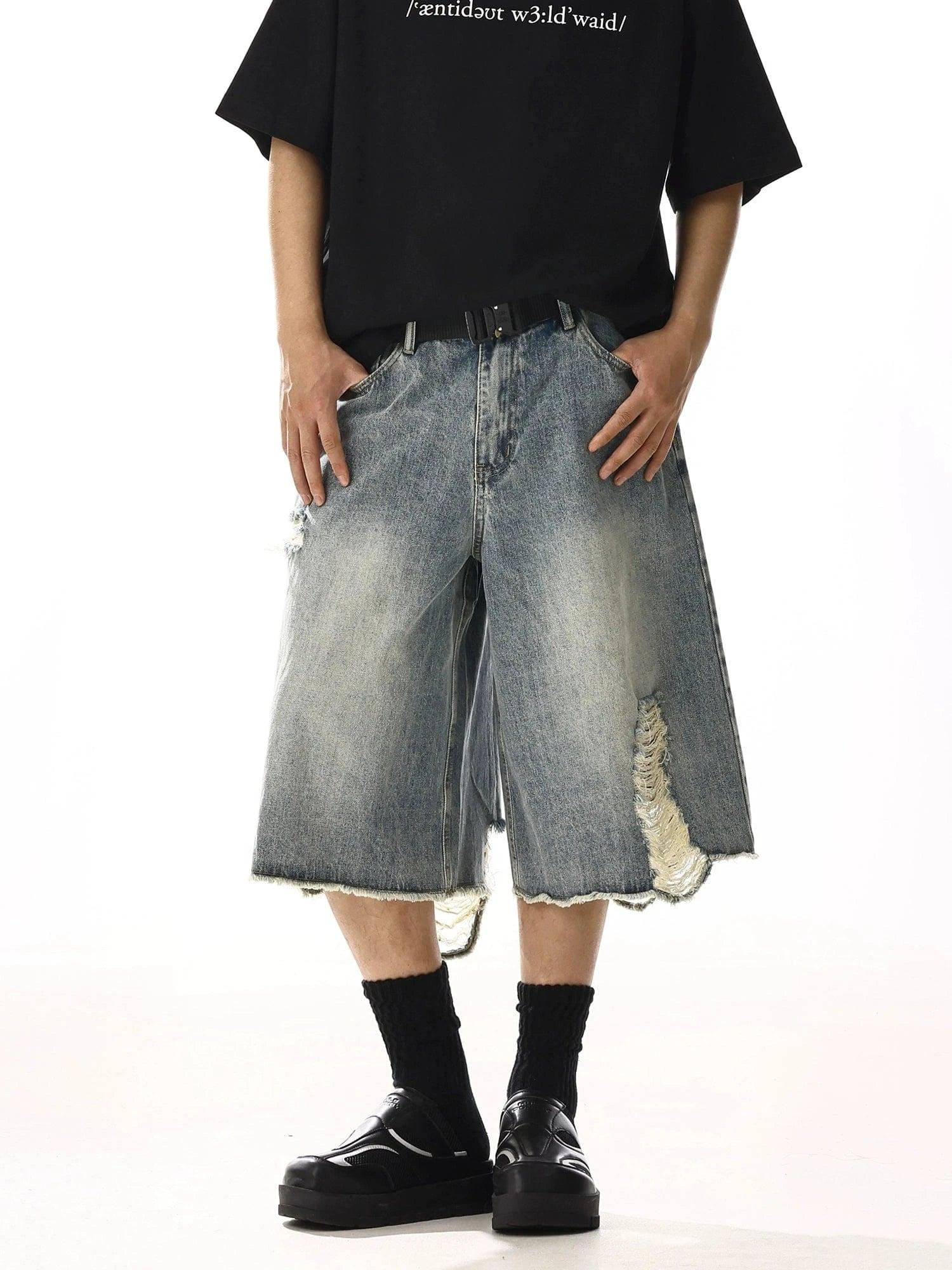 RT No. 13040 BLUE DISTRESSED DENIM SHORTS Product Image