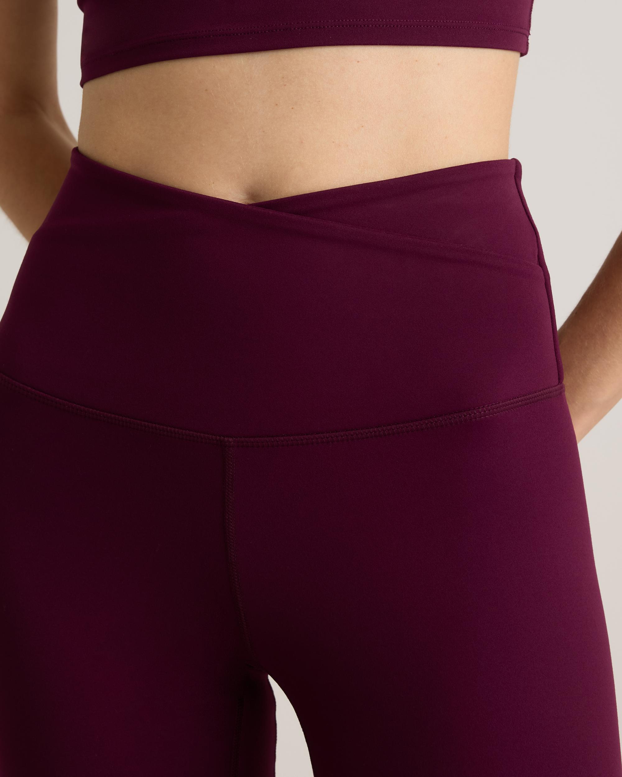 Quince | Women's Ultra-Form High-Rise Crossover Legging Nylon/Spandex Product Image