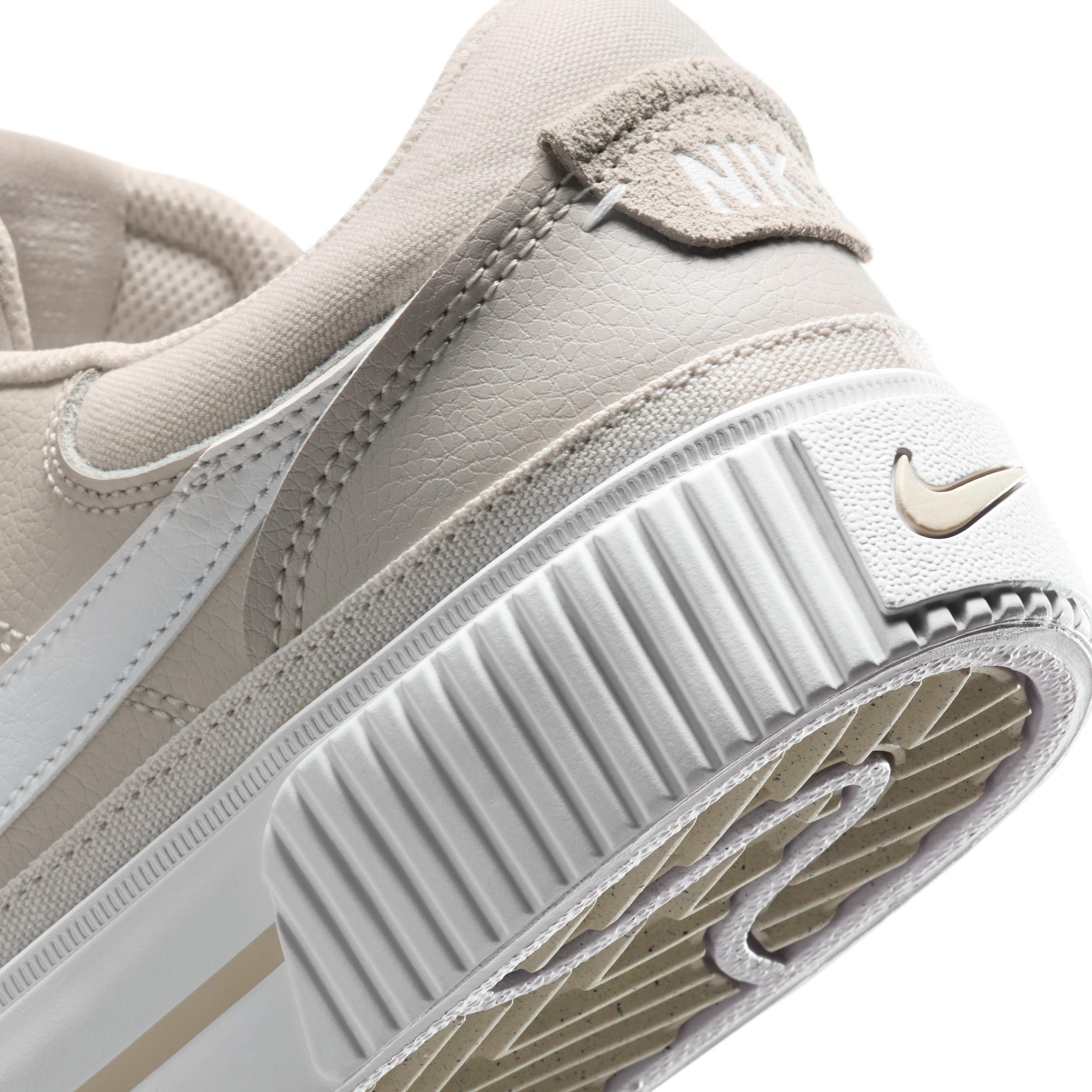 Nike Womens Court Legacy Lift Shoes | DM7590-601 Product Image