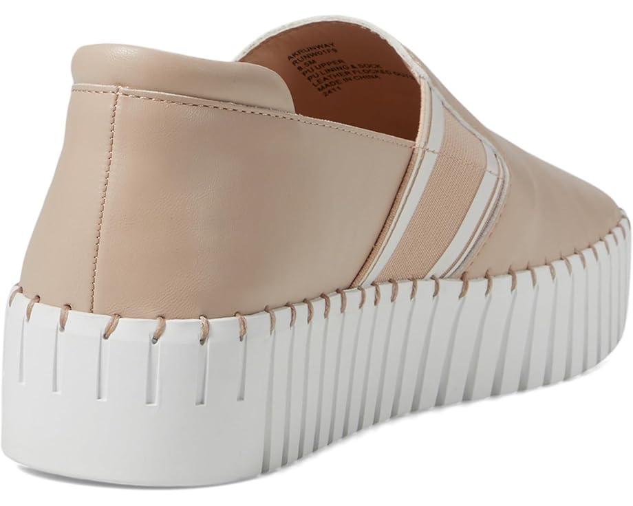 Madison Cloud Loafer/Moc Product Image