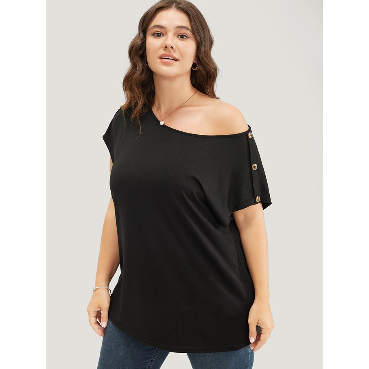 Plus Size Solid Button Detail Round Neck Batwing Sleeve T-shirt Black Women Casual Plain Round Neck Dailywear T-shirts BloomChic 12/L Product Image
