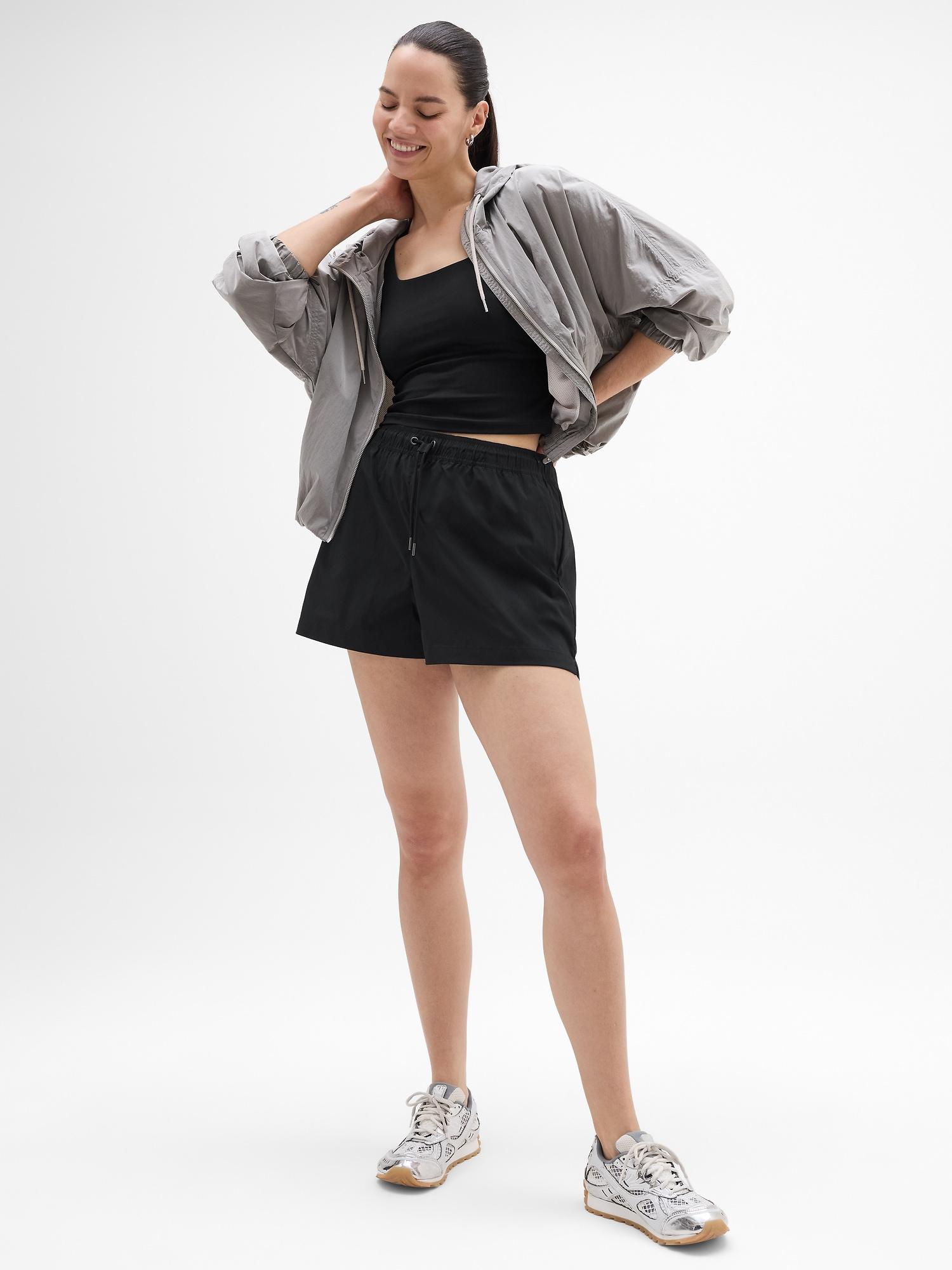 Midday Mid Rise Short Product Image