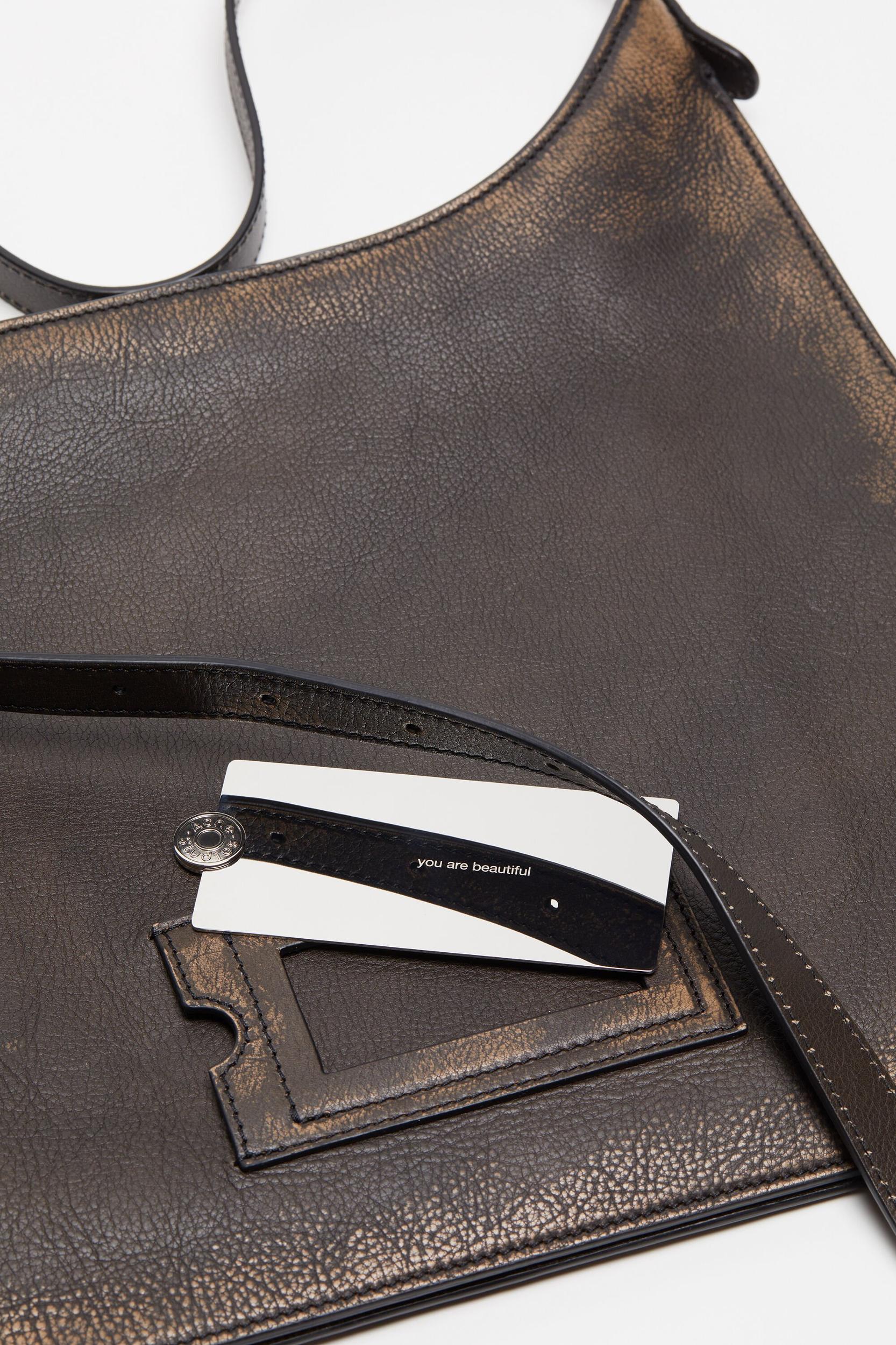 Platt shoulder bag Product Image