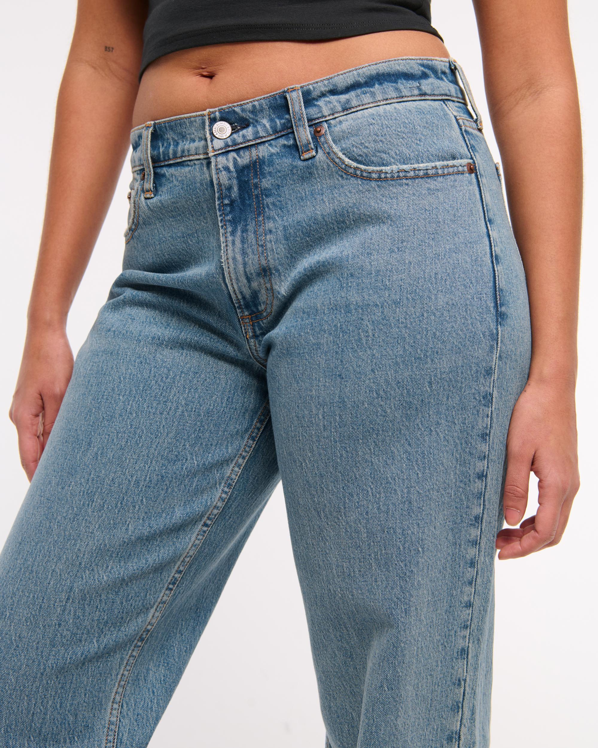 Curve Love Low Rise Baggy Jean Product Image