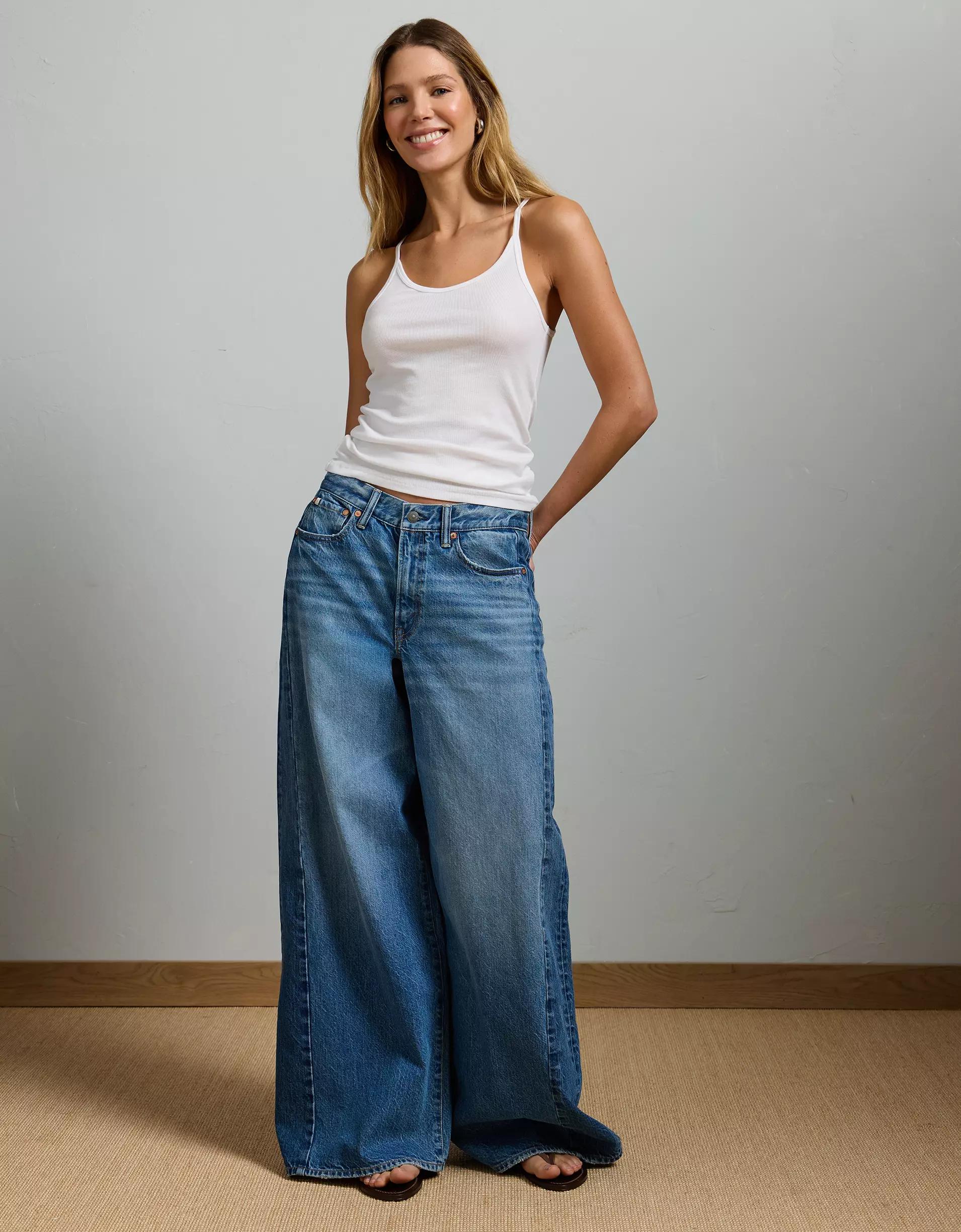 AE77 Premium Scoop Neck Tank Top Product Image