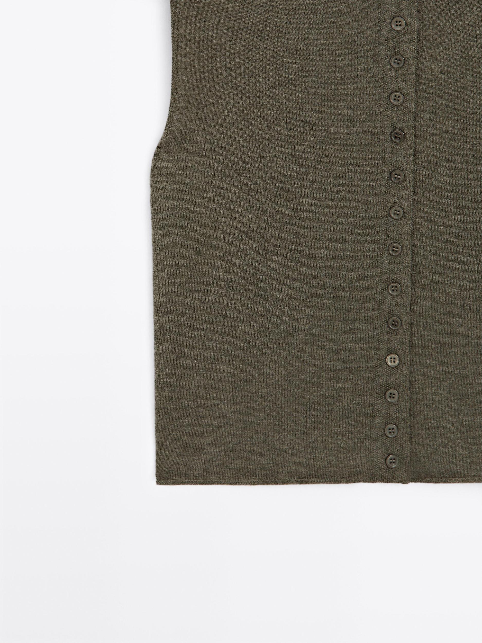 Cropped wool blend knit vest Product Image