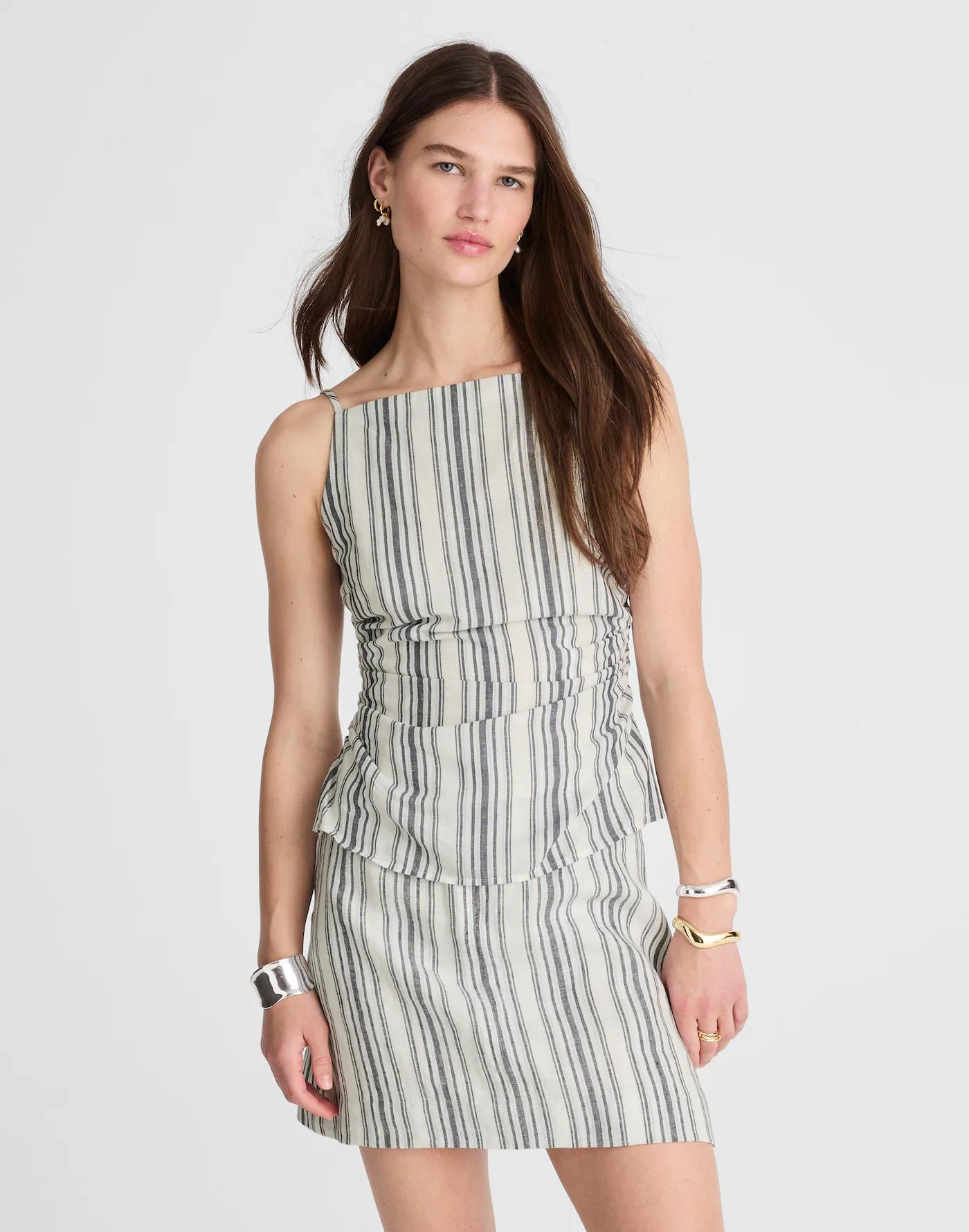 Single-Pleat Linen Mini Skirt Product Image