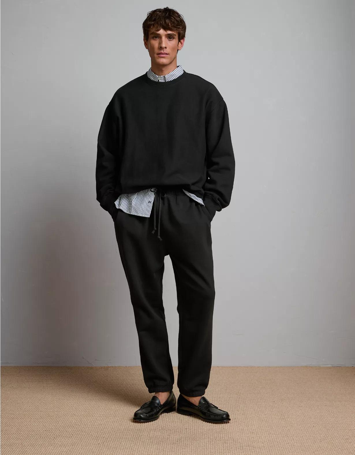 AE77 Premium Fleece Jogger Product Image