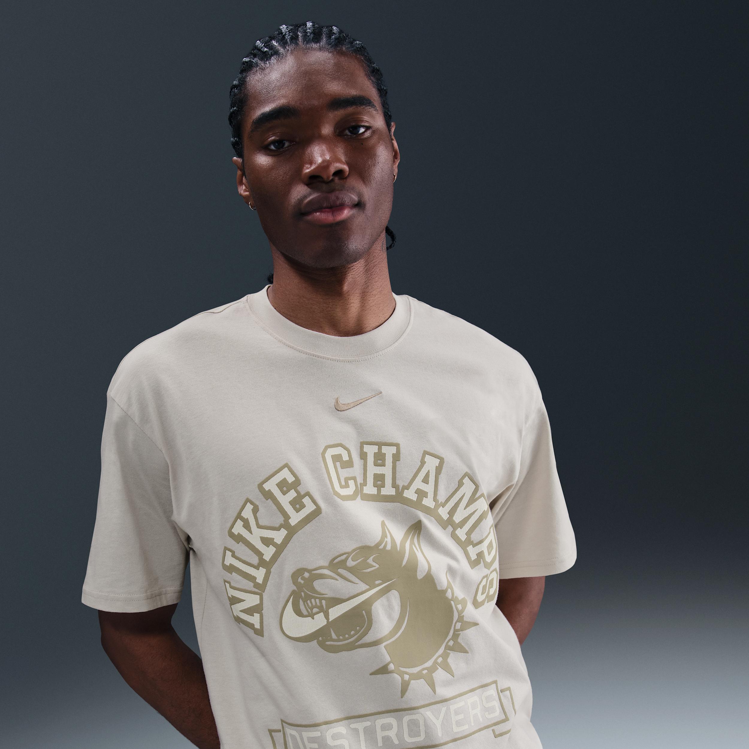 Mens Nike Sportswear T-Shirt | IH7618-045 Product Image