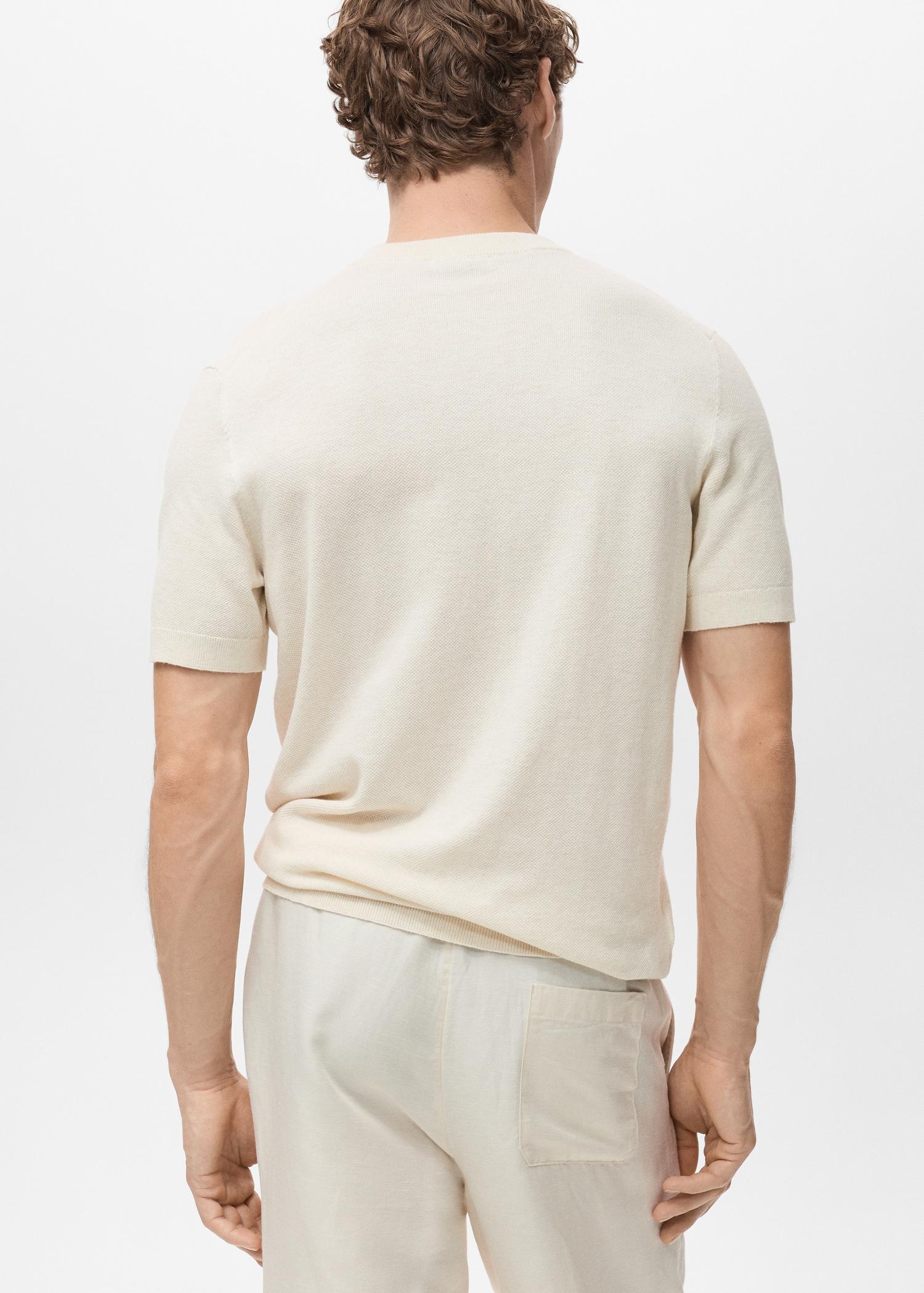Cotton fine-knit t-shirt - Men | MANGO USA Product Image