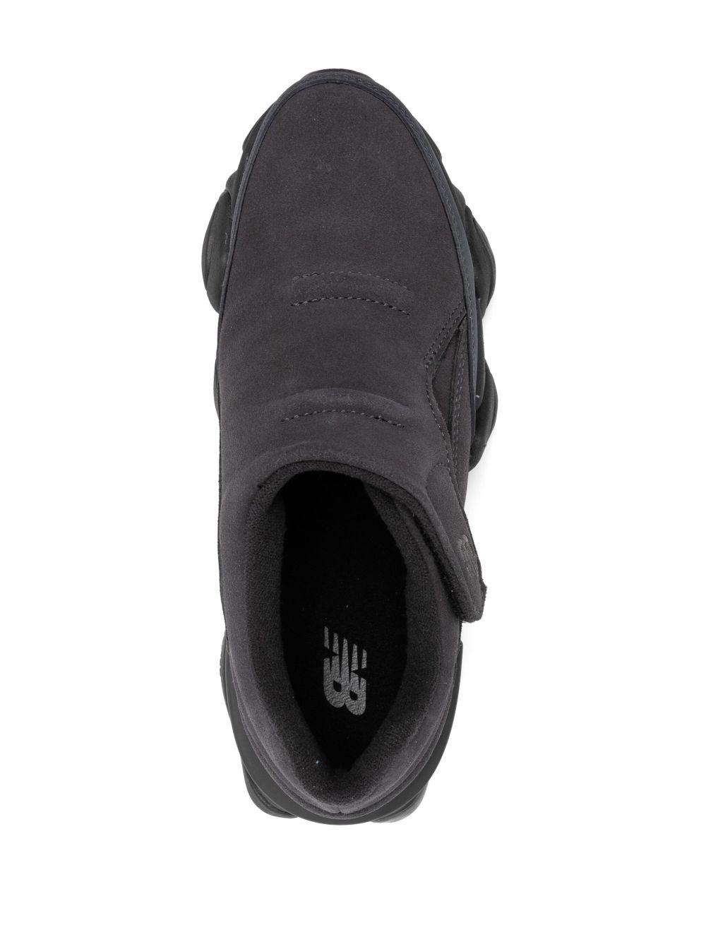 8040 sneakers Product Image
