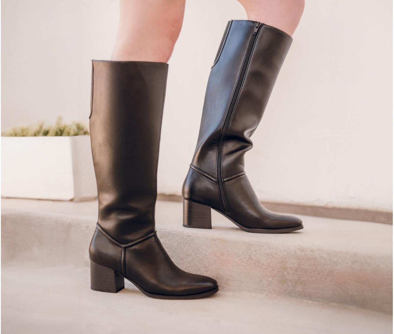 Women's Baretraps Thalia Knee High Boots Product Image