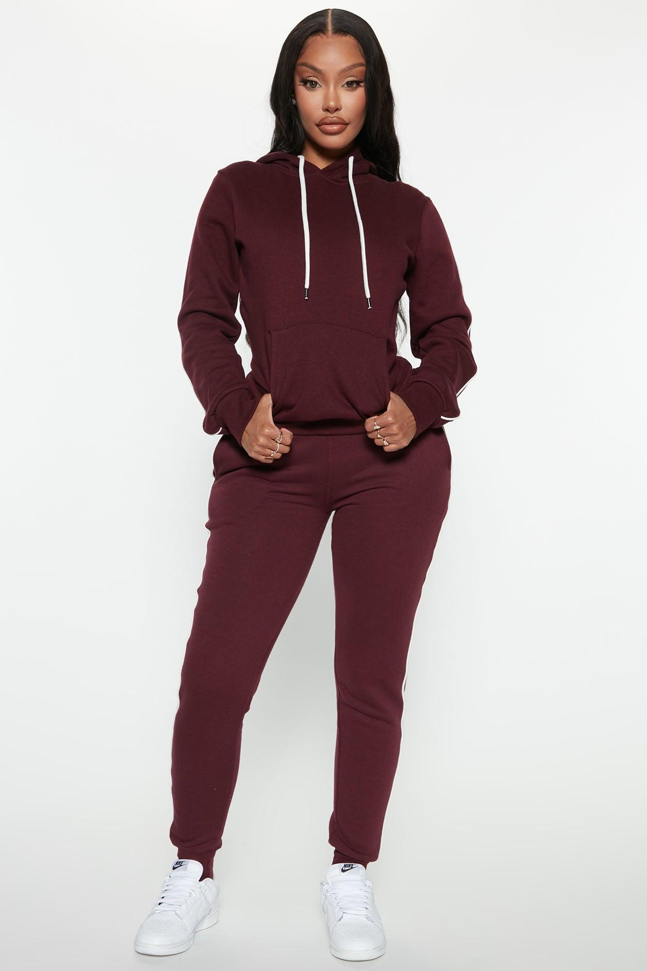 Tennis And Chill Fleece Pullover Hoodie - Burgundy Product Image
