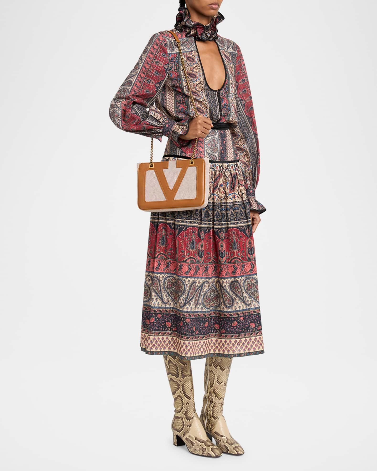 Viva Superstar Small VLOGO Canvas Tote Bag Product Image