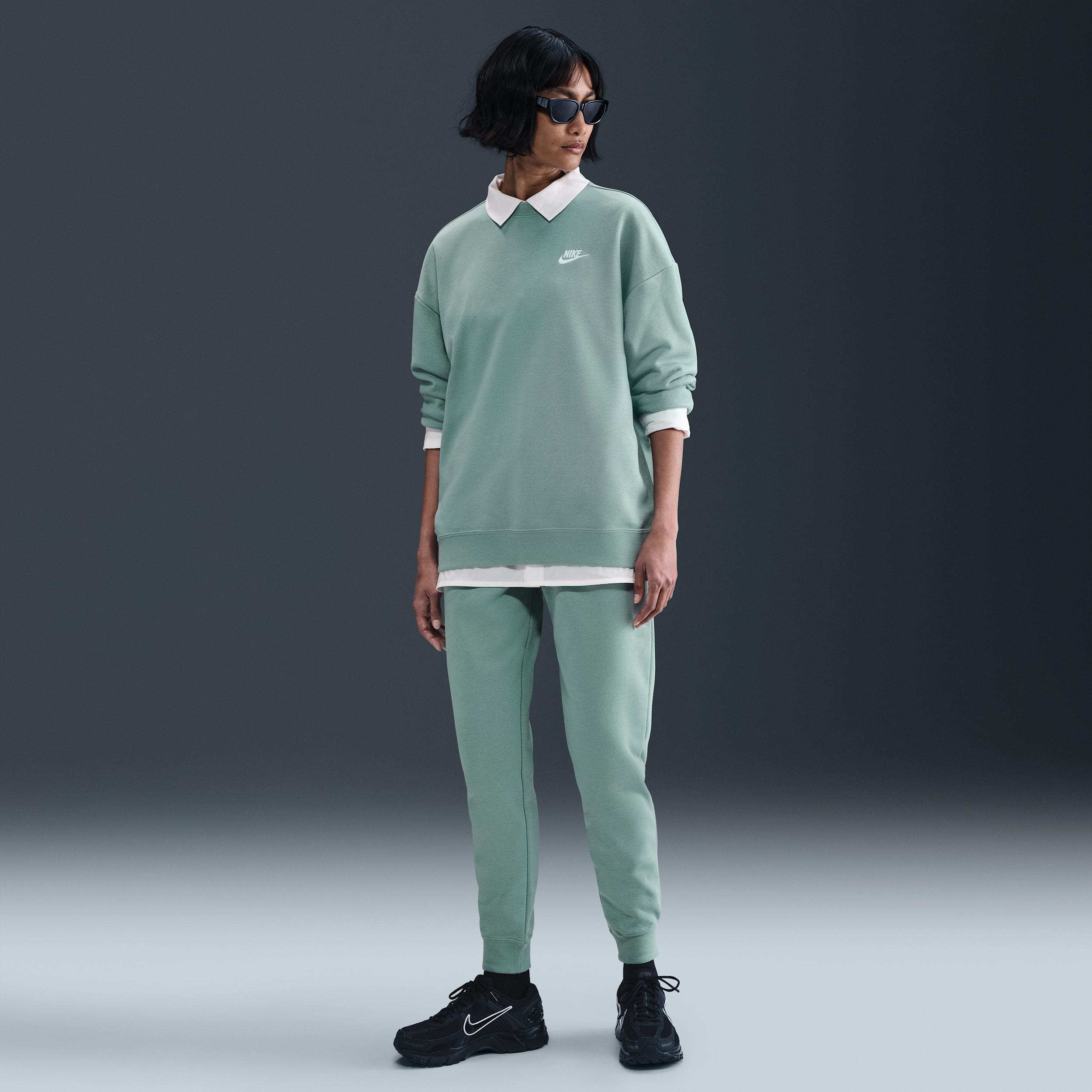 Women's Nike Sportswear Club Fleece Loose Crew-Neck Sweatshirt Product Image