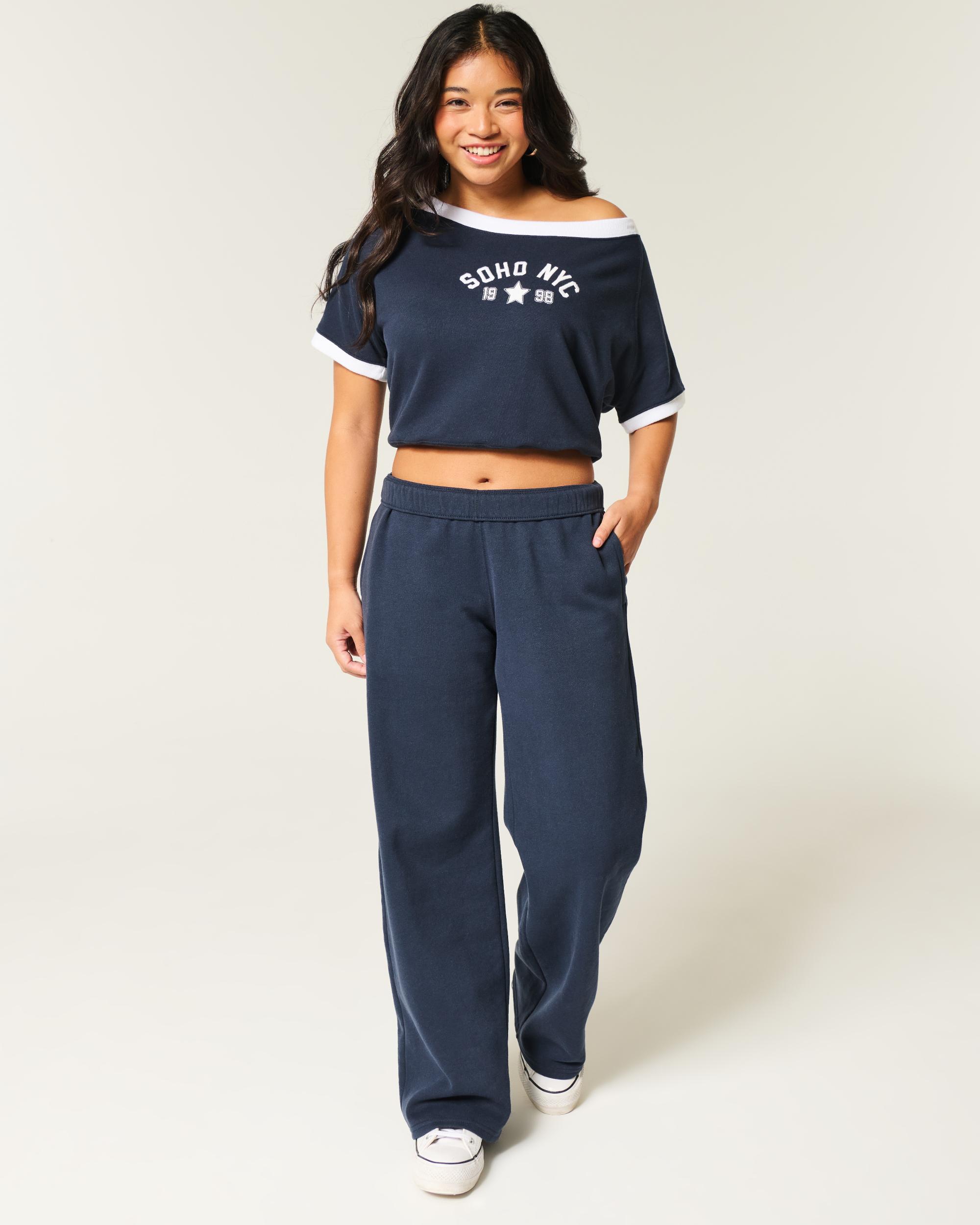 Deer Graphic Wide-Leg Sweatpants Product Image