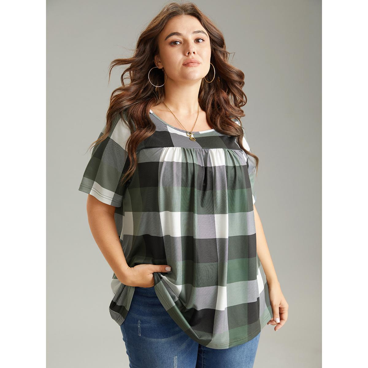 Plus Size Plaid Round Neck Gathered T-shirt Green Women Casual Gathered Plaid Round Neck Everyday T-shirts BloomChic 14-16/1X Product Image