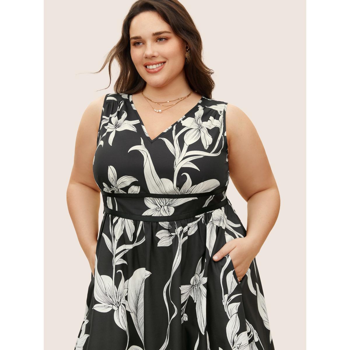 Plus Size Floral Print Gathered Pocket Tank Dress Black Women Casual Pleated V-neck Sleeveless Curvy BloomChic 14-16/1X Product Image