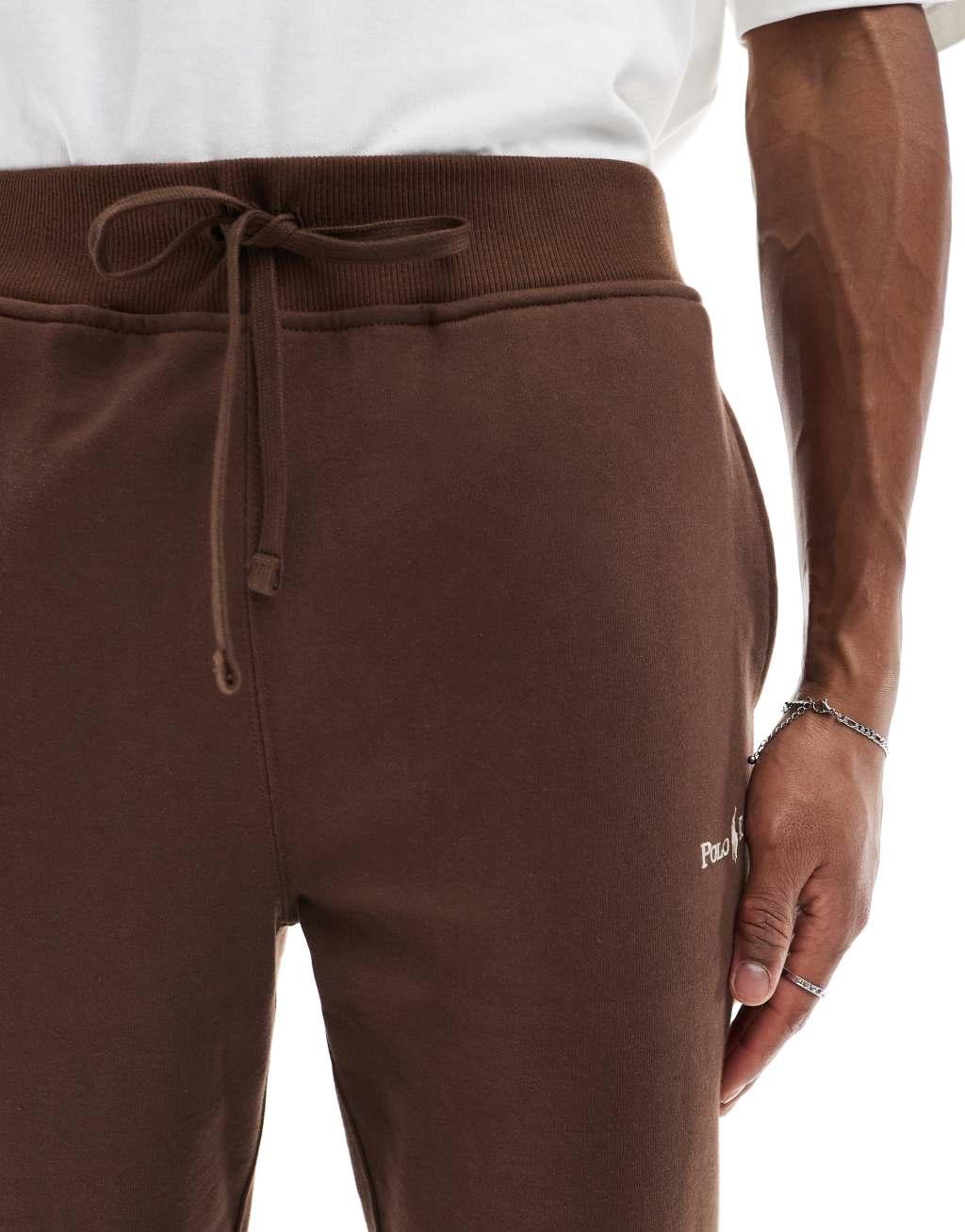 Polo Ralph Lauren script player logo relaxed fit heavyweight sweatpants in brown - part of a set Product Image