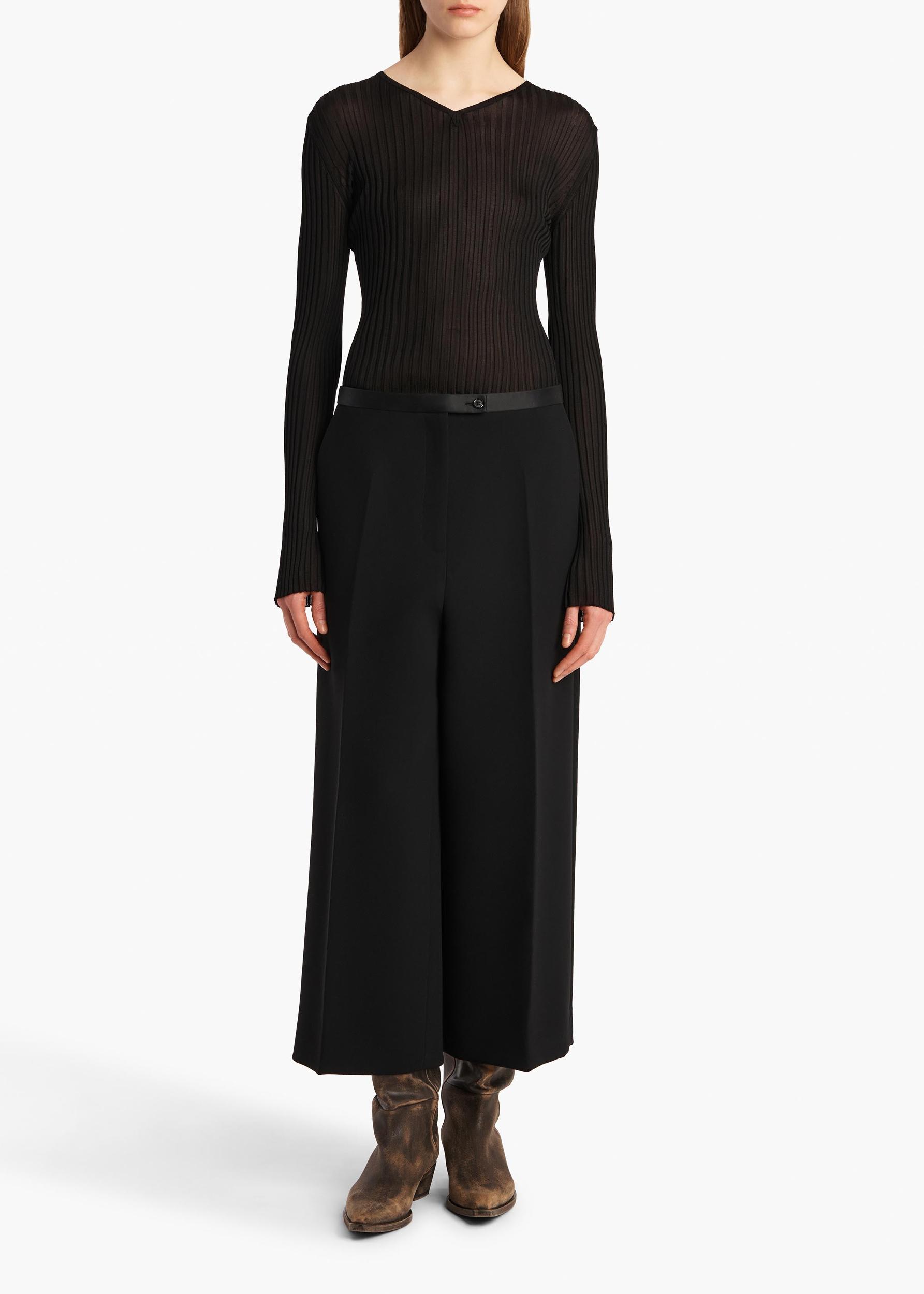 Tia Top in Black Product Image