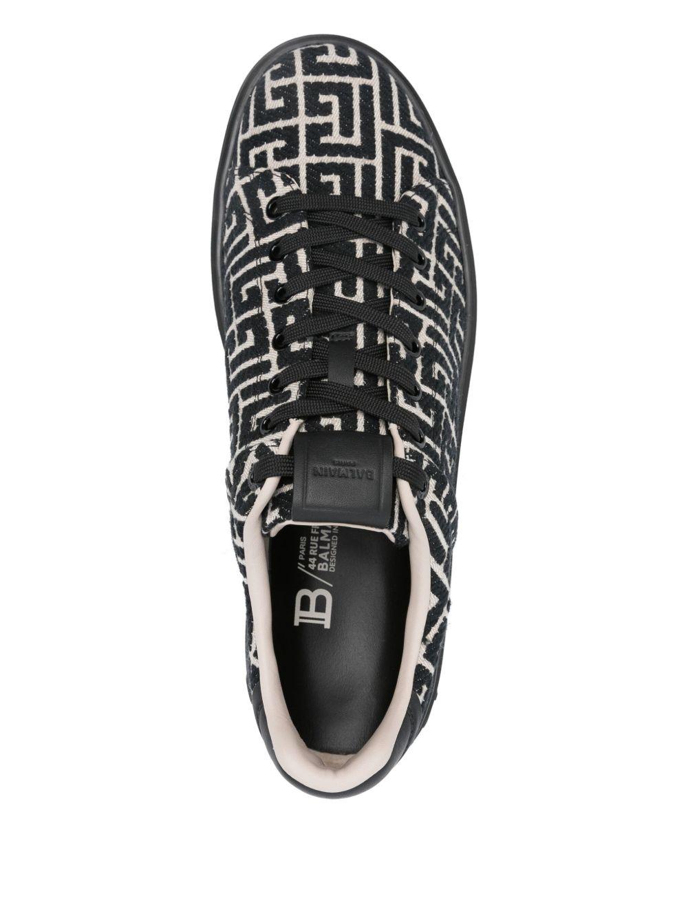 geometric-pattern sneakers Product Image