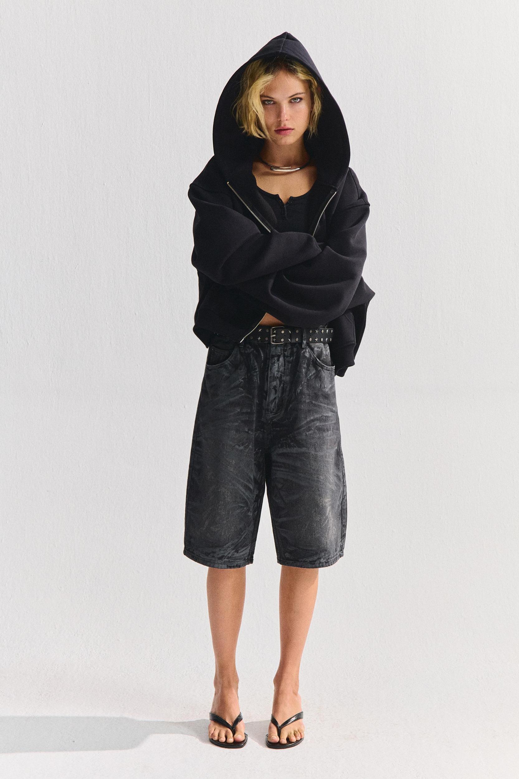 Hoodie with zipper Product Image