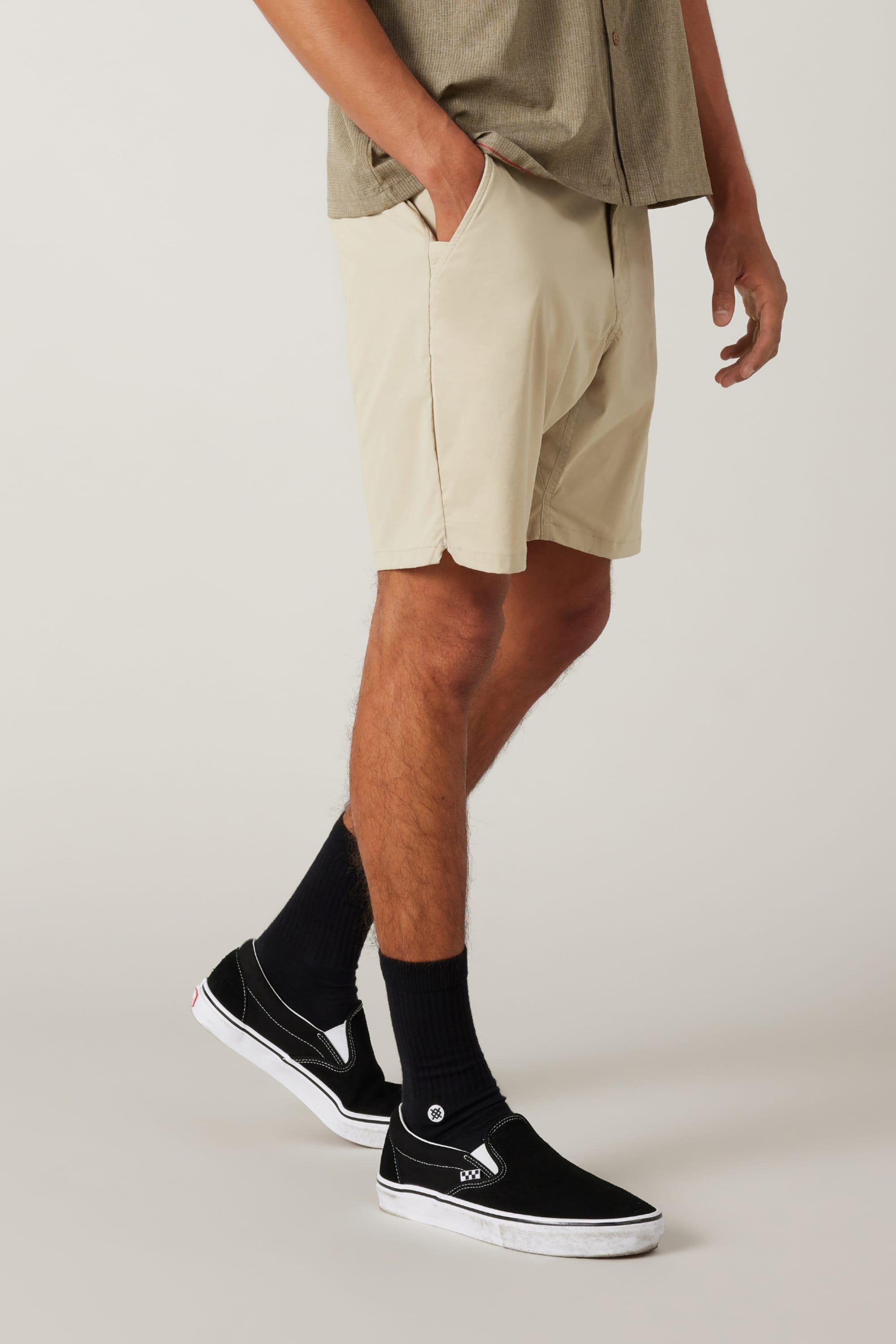 686 Men's Everywhere Featherlight Chino Short Male Product Image