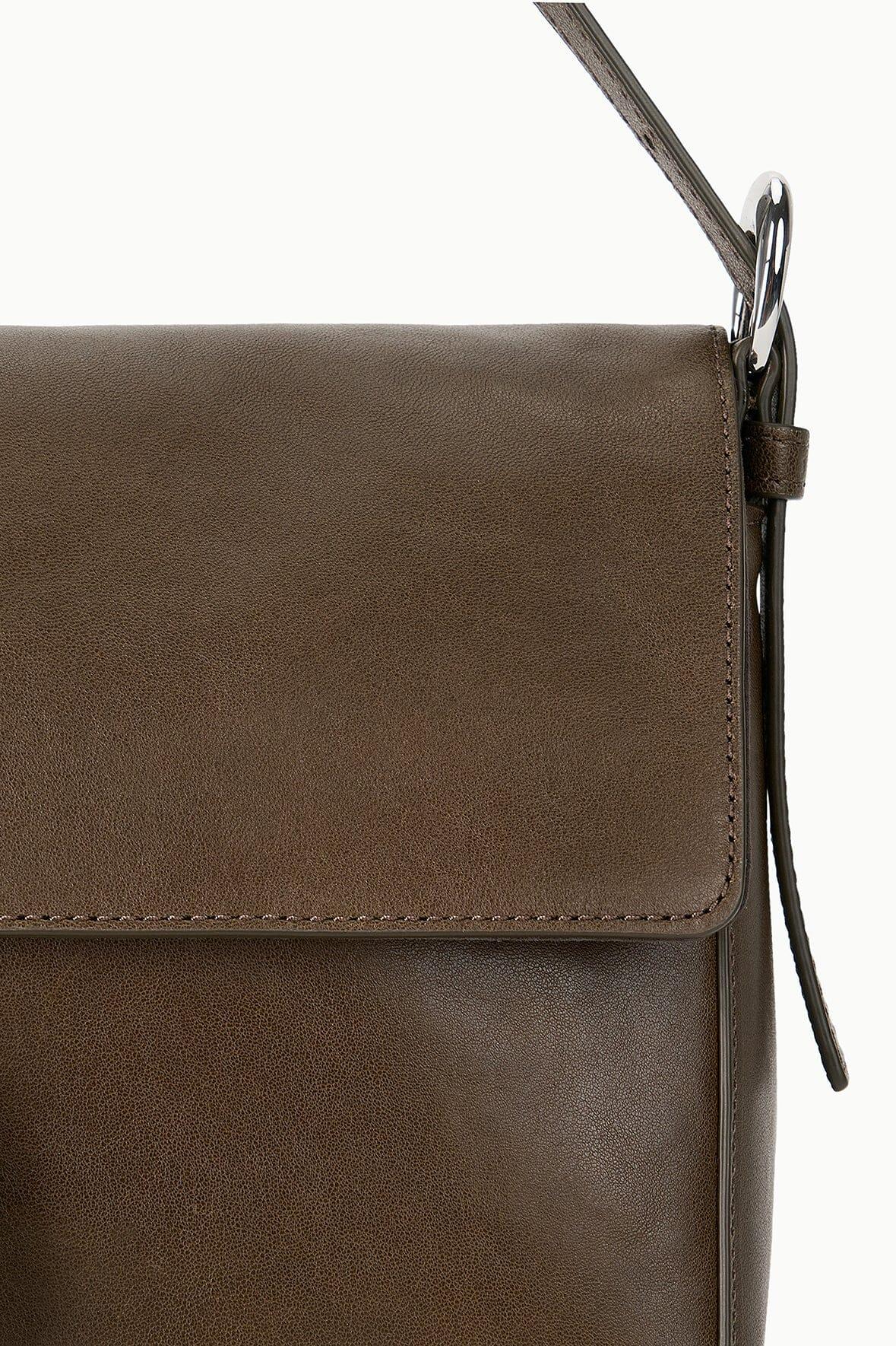 HARLOW MEDIUM BAG | TRUFFLE Product Image